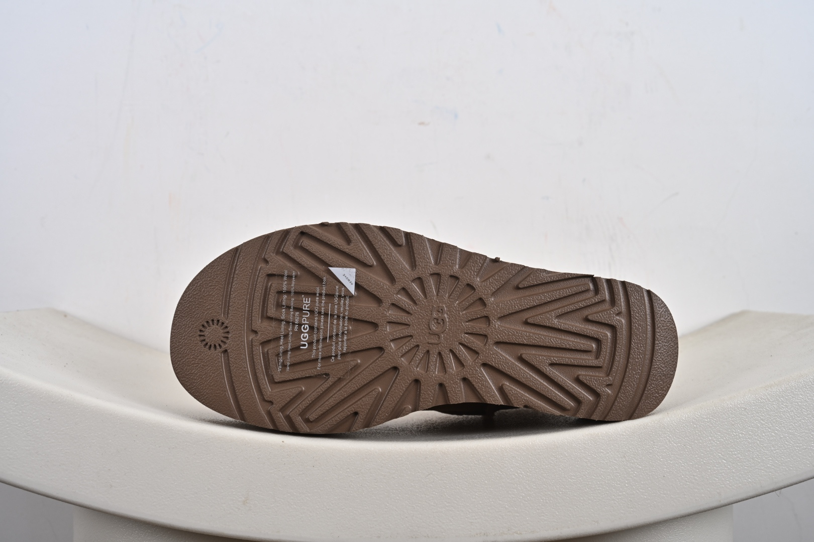 经典款 羊皮毛一体雪地靴 TREADLITE”轻翼”科技外底 1135092