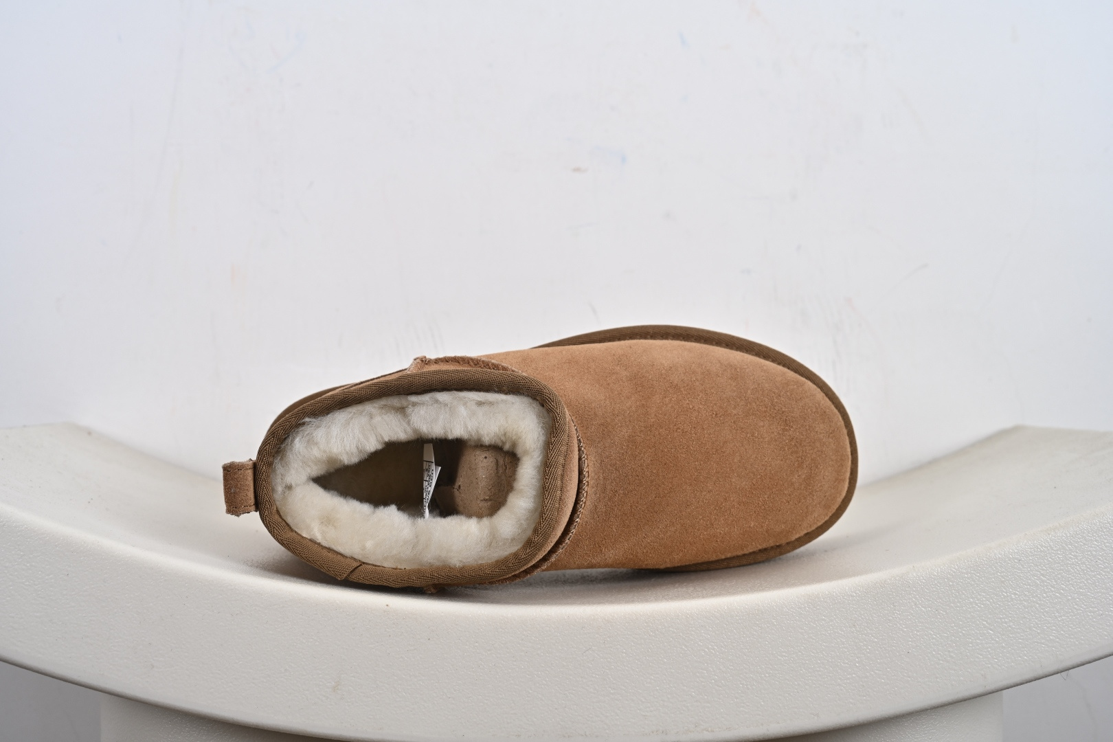 经典款 羊皮毛一体雪地靴 TREADLITE”轻翼”科技外底 1135092