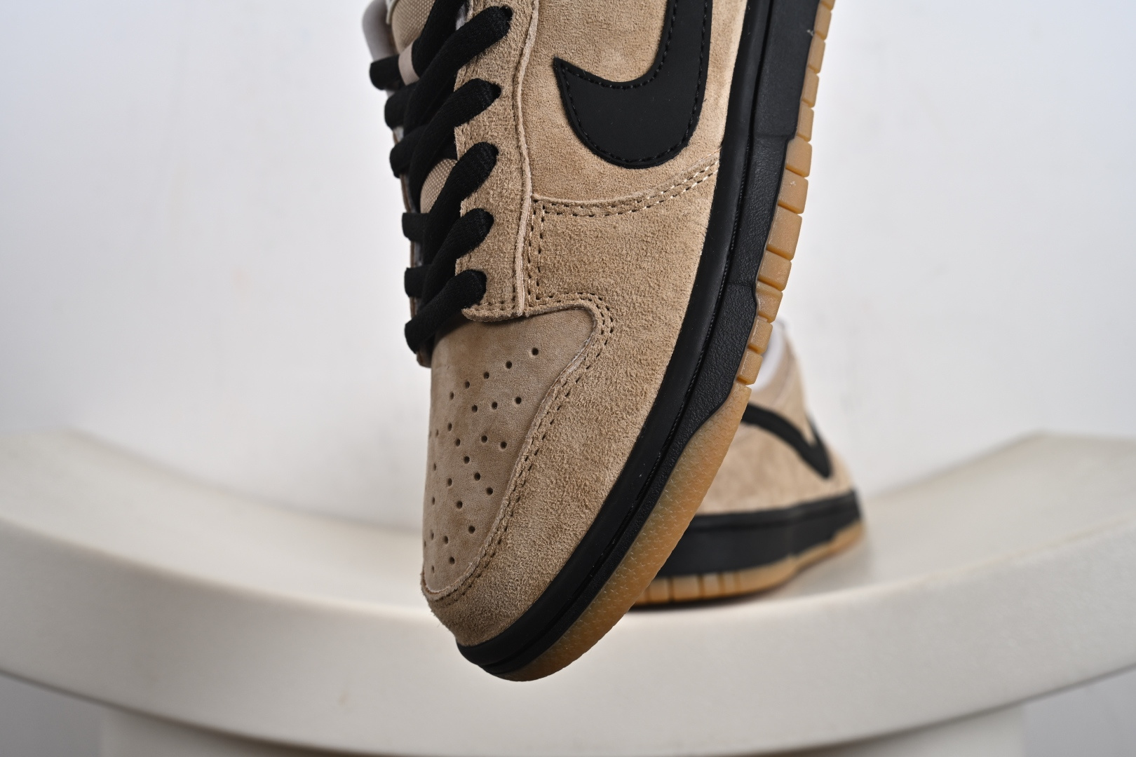 Nike SB Dunk Low pro 独家版型蒸餾加工帶來的是更好的视觉和脚感体验 HJ0367-200