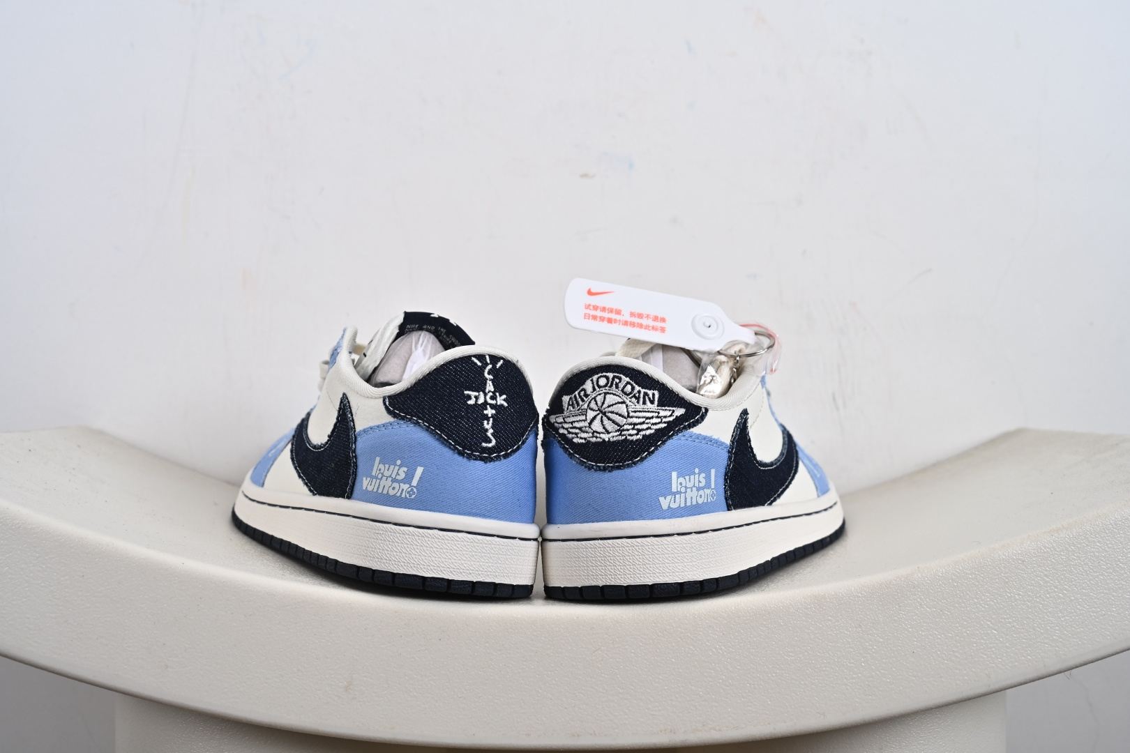 Travis Scott x Fragment Design x Jordan Air Jordan 1 Low OG SP “LV联名-米蓝牛仔布” JW1188-146