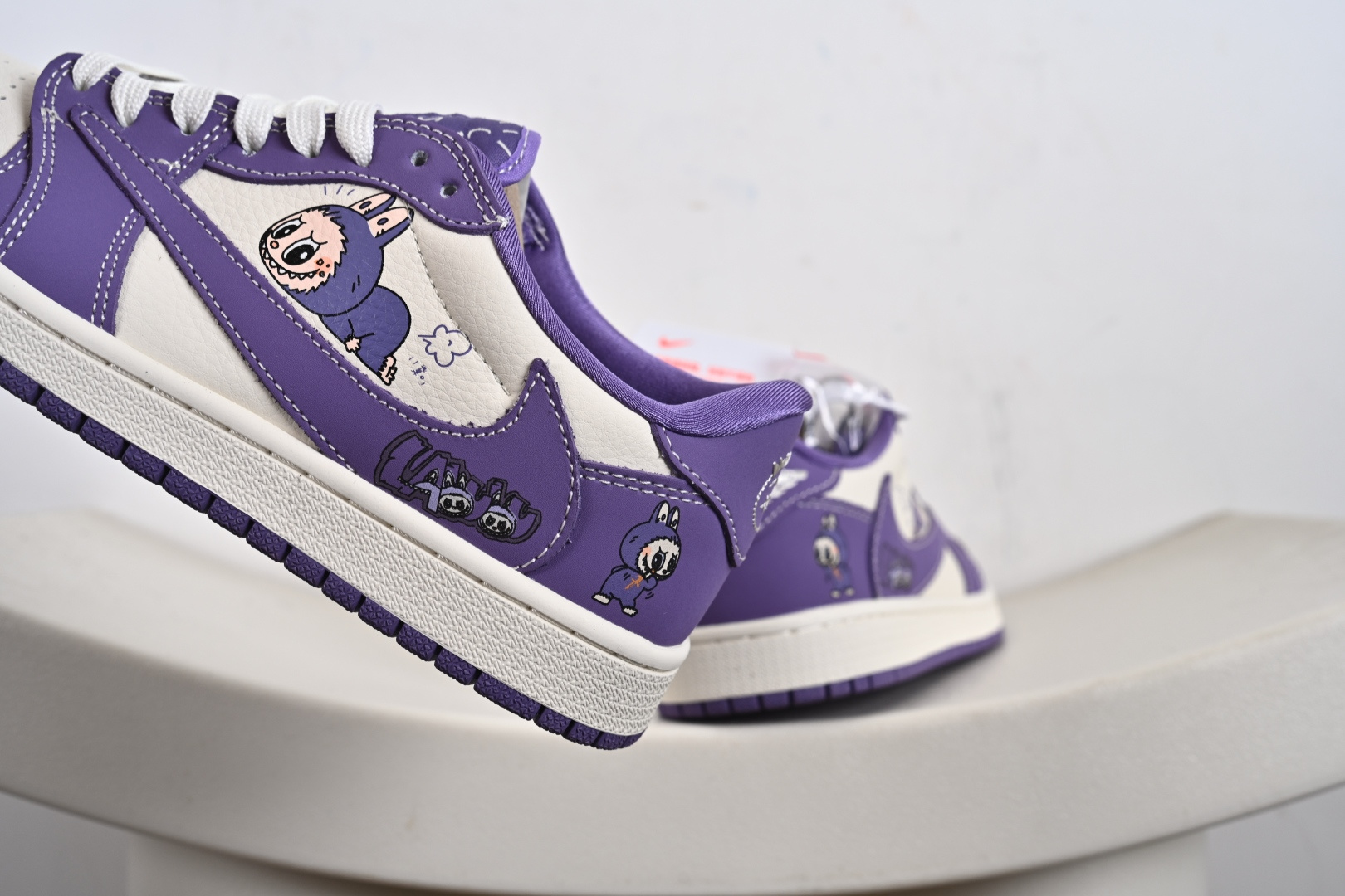 定制版Travis Scott x Fragment Design x Jordan Air Jordan 1 Low OG SP “白紫拉布布” DD7866-113