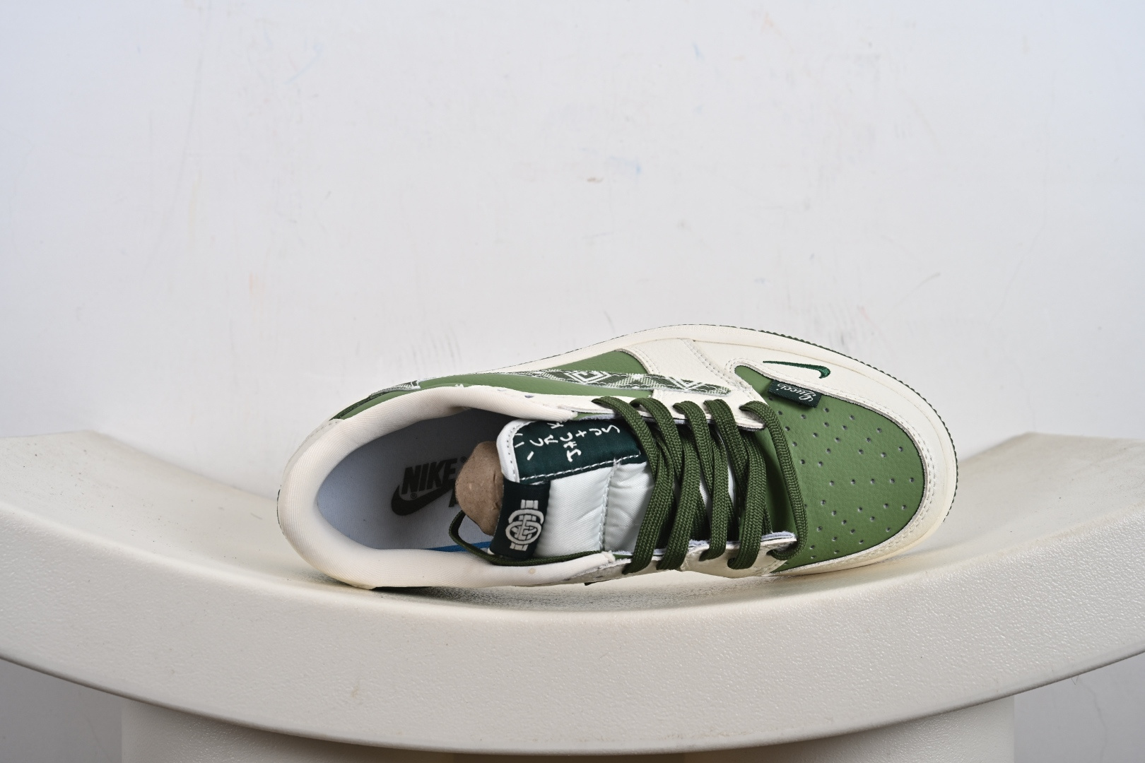 Nike Air Jordan 1 Low 定制配色 定制AJ联名-高端定制 低帮复古文化板鞋 XS2025-028