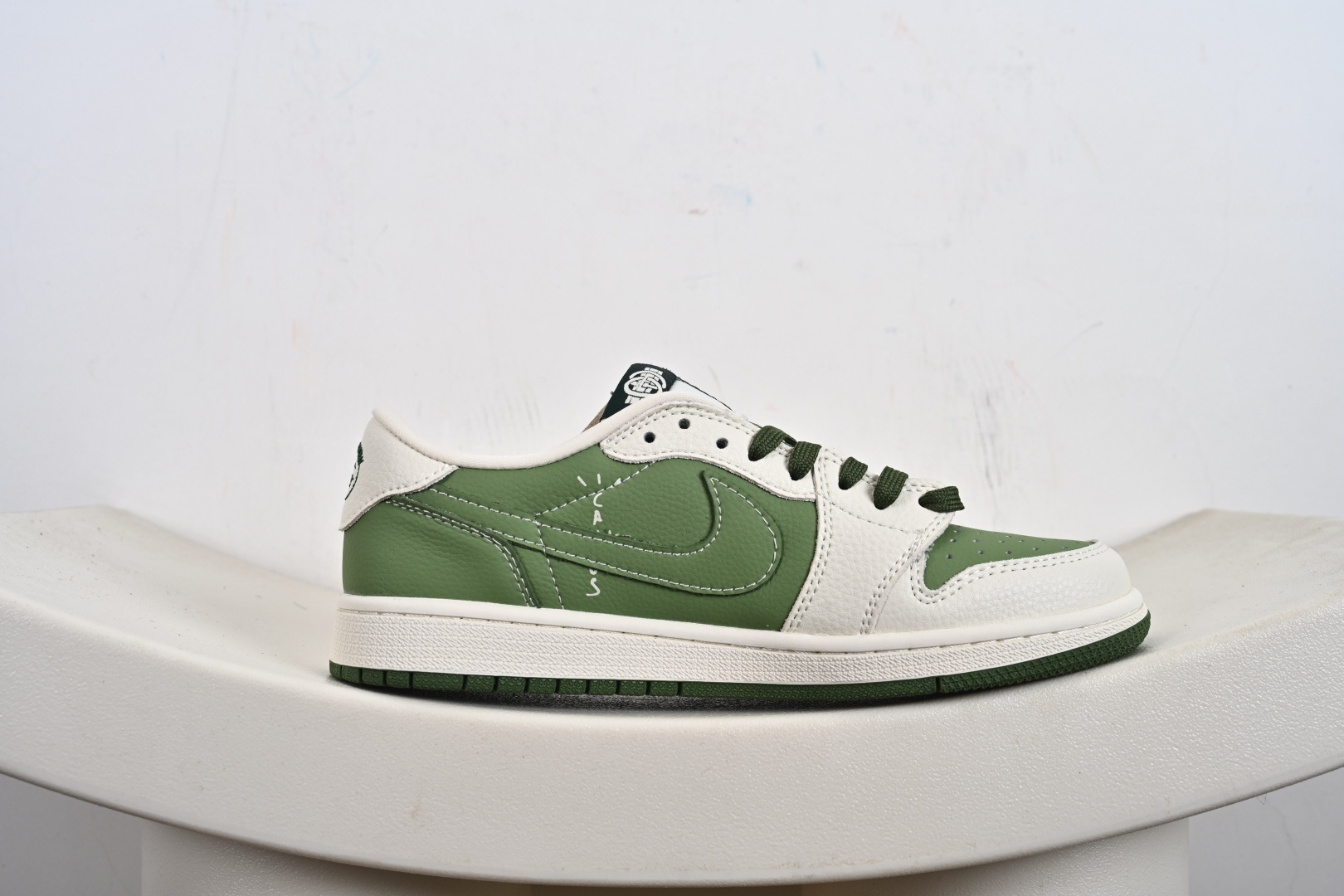 Nike Air Jordan 1 Low 定制配色 定制AJ联名-高端定制 低帮复古文化板鞋 XS2025-028