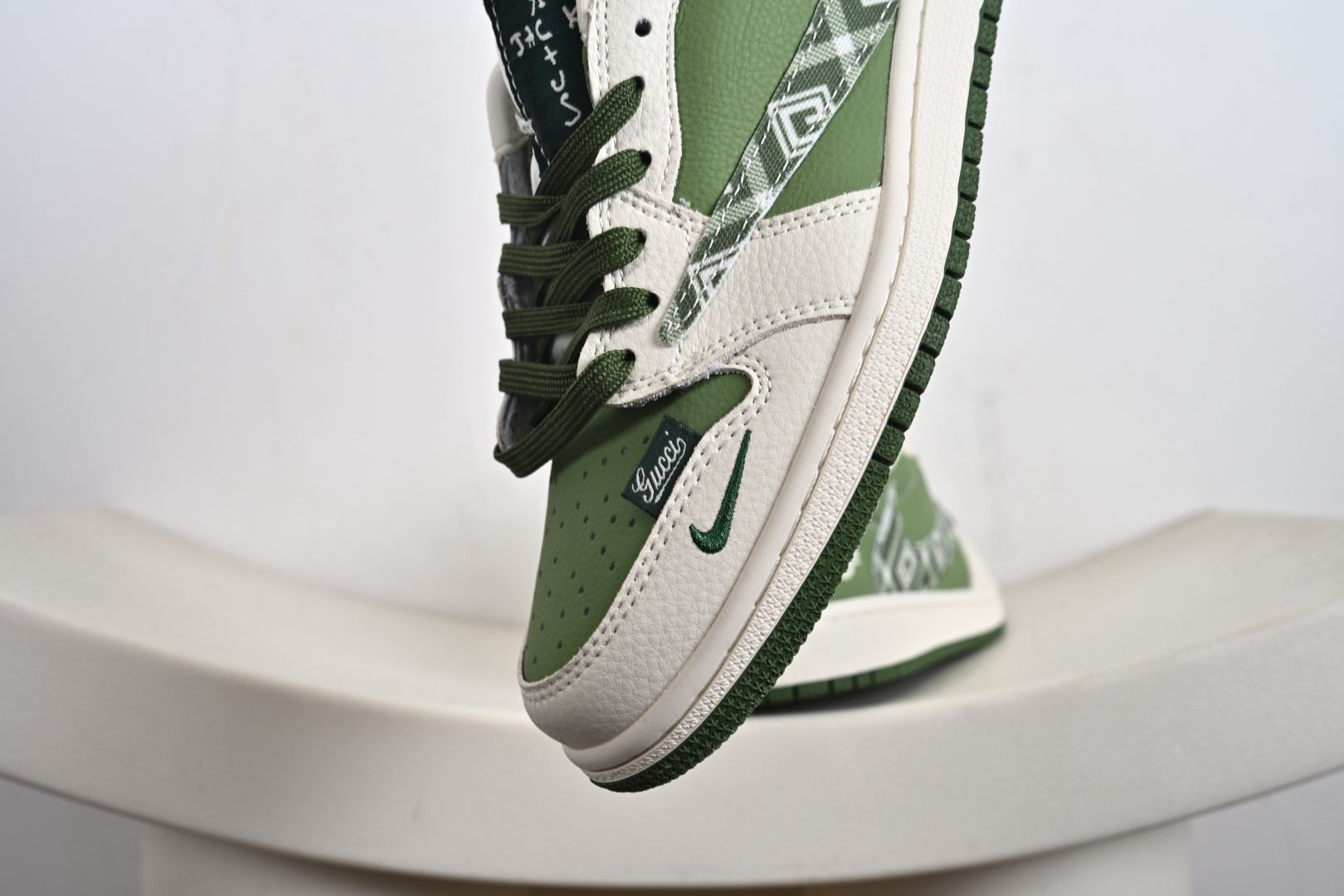 Nike Air Jordan 1 Low 定制配色 定制AJ联名-高端定制 低帮复古文化板鞋 XS2025-028