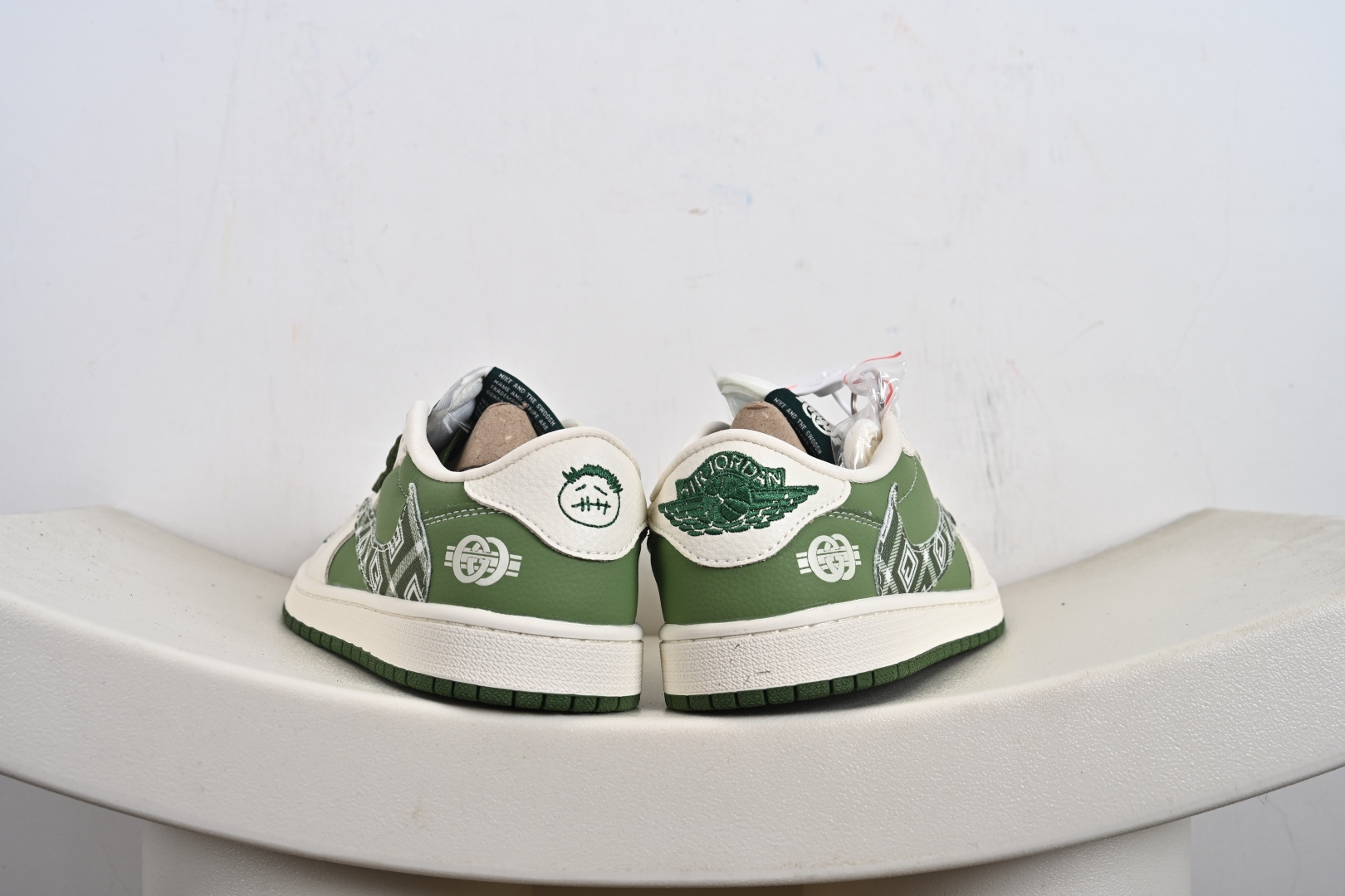 Nike Air Jordan 1 Low 定制配色 定制AJ联名-高端定制 低帮复古文化板鞋 XS2025-028