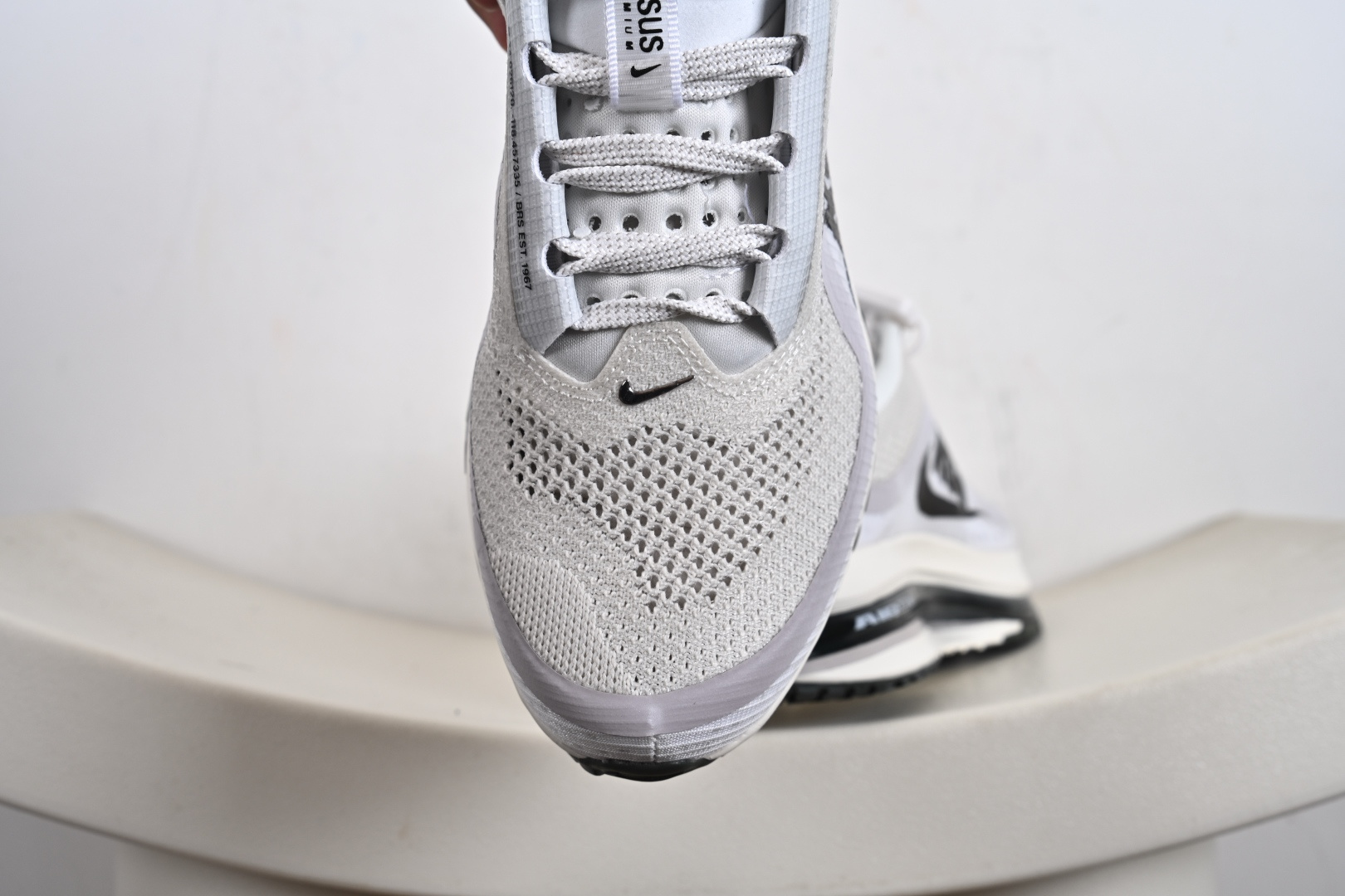 Nike Air Zoom Pegasus Premium 耐克新款气垫缓震休闲跑步鞋 IH2288-001