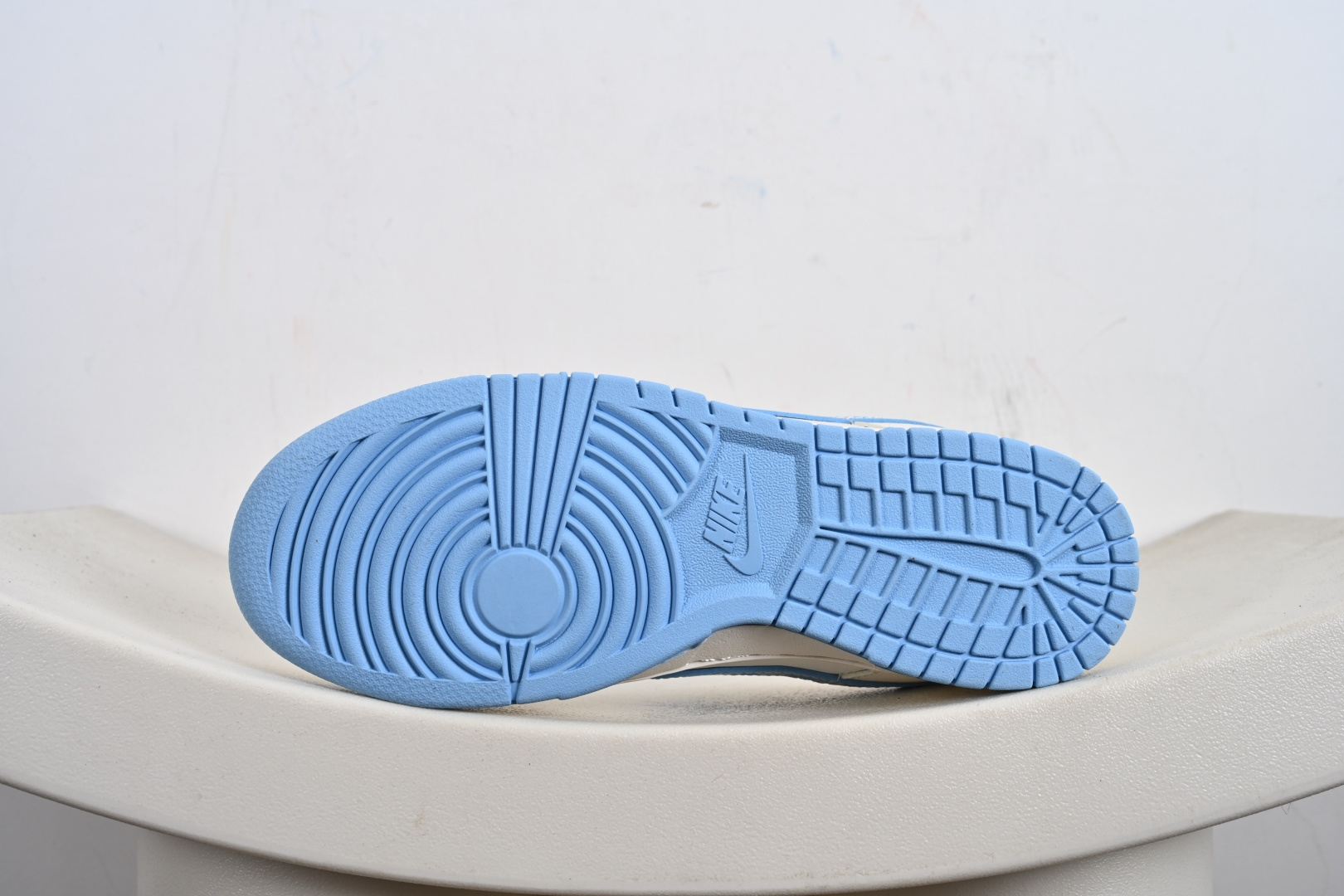 定制版NK SB Dunk Low 联名 米白冰蓝印花 周年高端定制 低帮休闲板鞋 JP1628-015