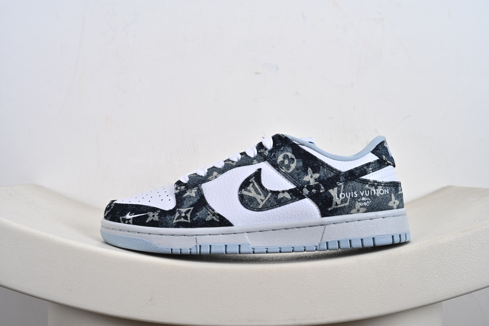 Nike SB Dunk Low LV联名 黑灰牛仔 高端定制 低帮休闲板鞋 SC0601-475