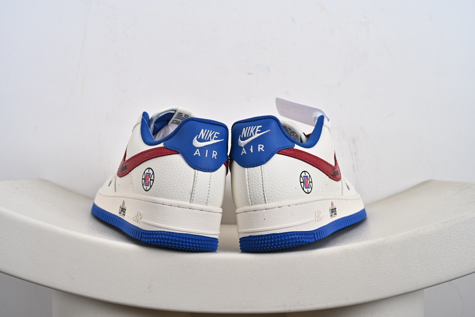 定制版NK Air Force 1 '07 Low “NBA联名——快船米蓝红”空军一号 低帮 运动鞋 休闲鞋 QW5606-274