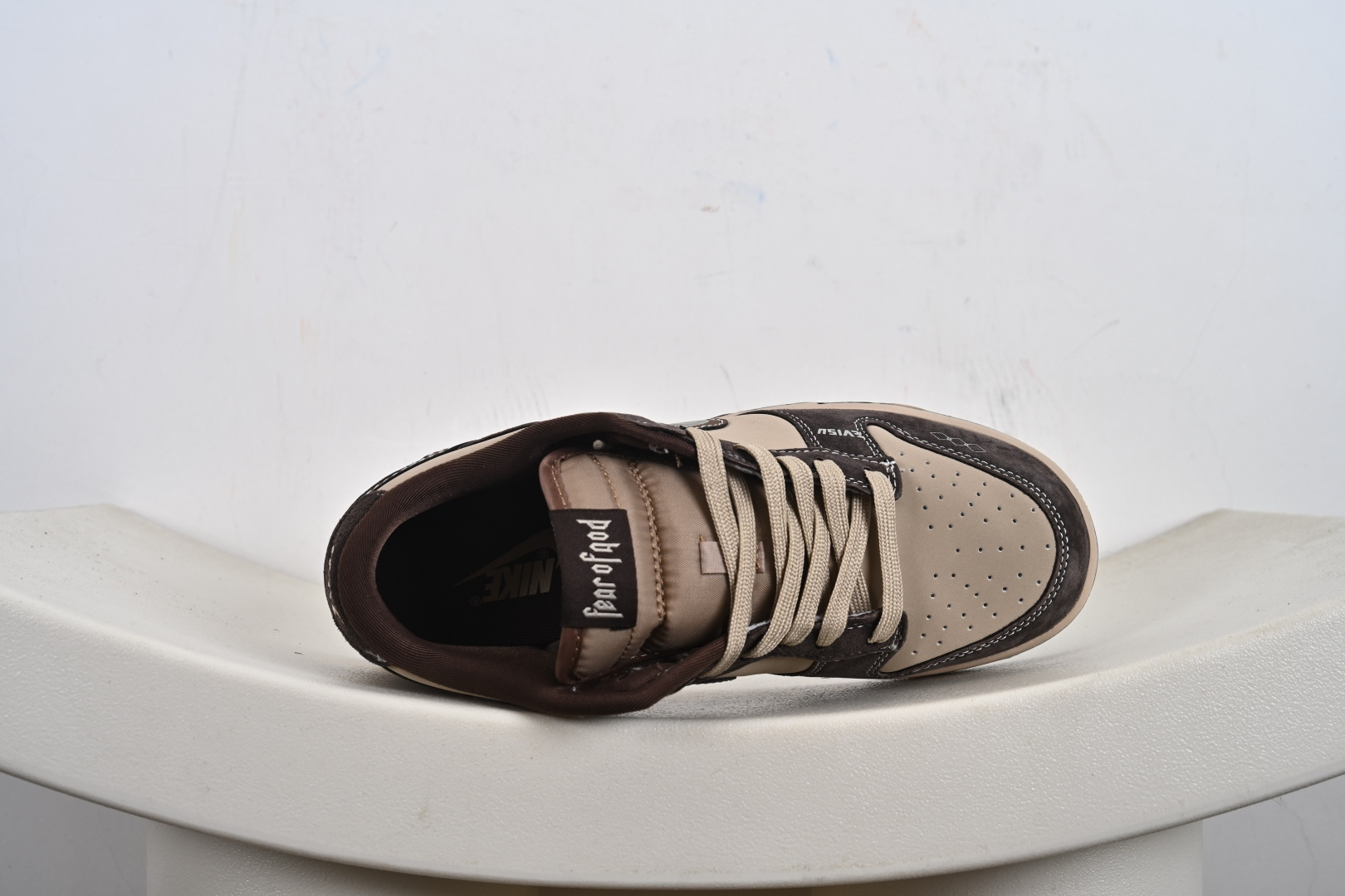 Nike SB Dunk Low 灰棕 DG2025-001