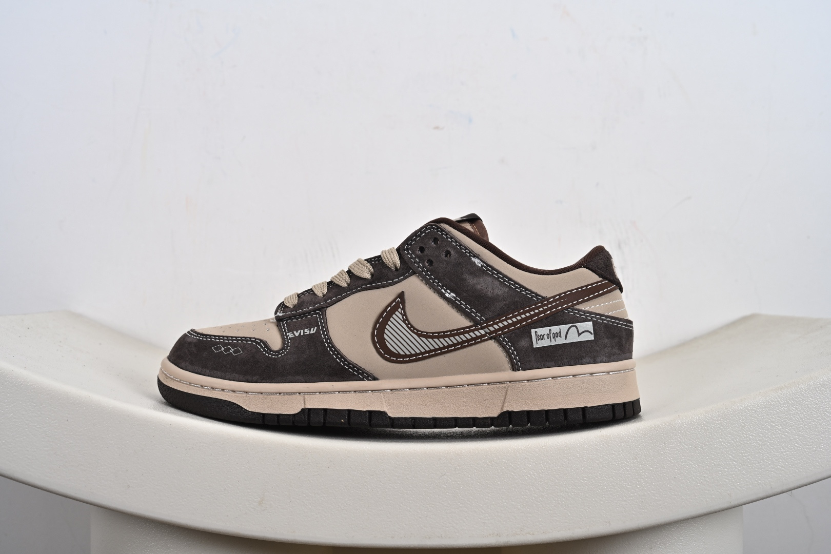 Nike SB Dunk Low 灰棕 DG2025-001