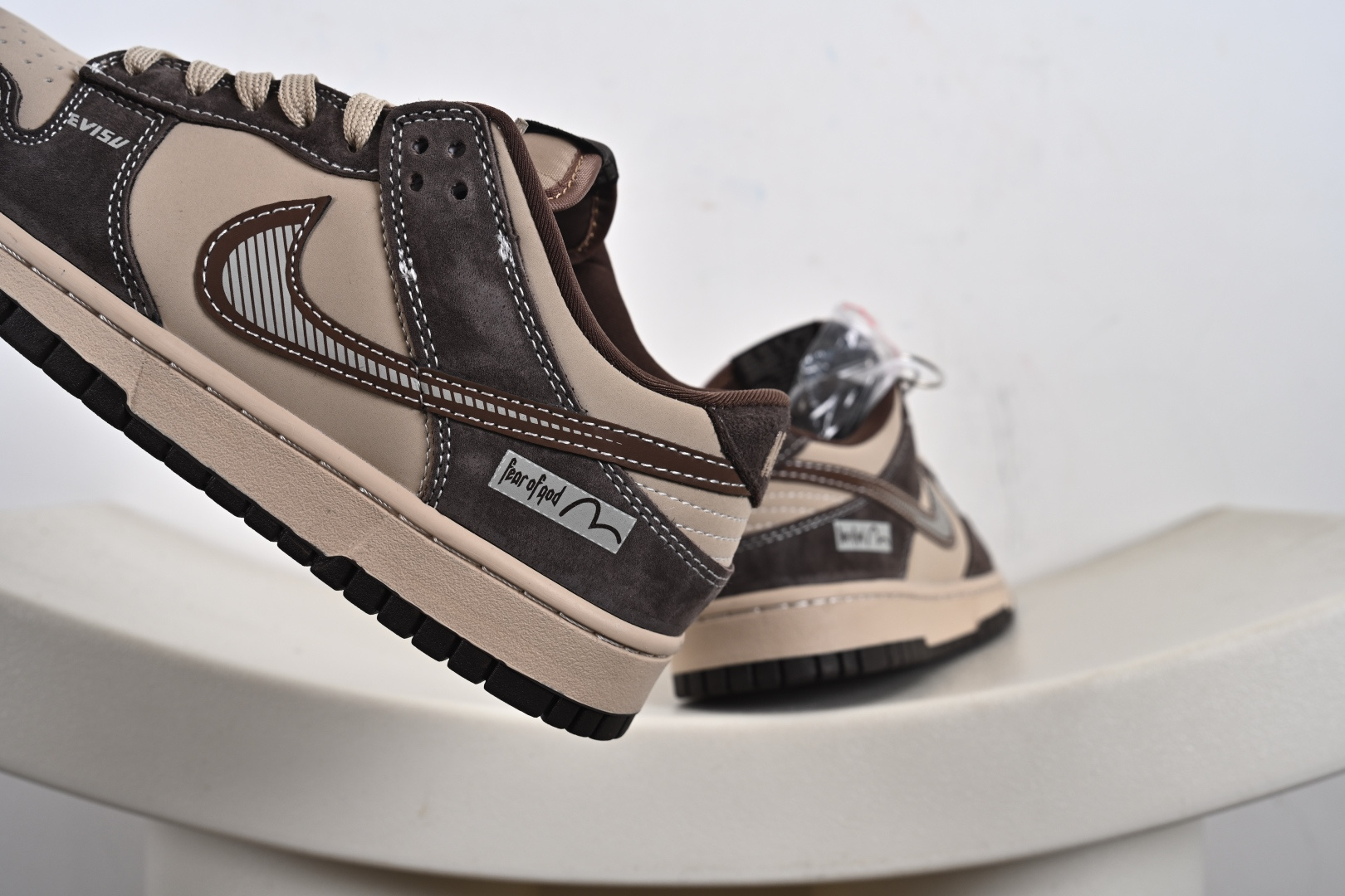 Nike SB Dunk Low 灰棕 DG2025-001