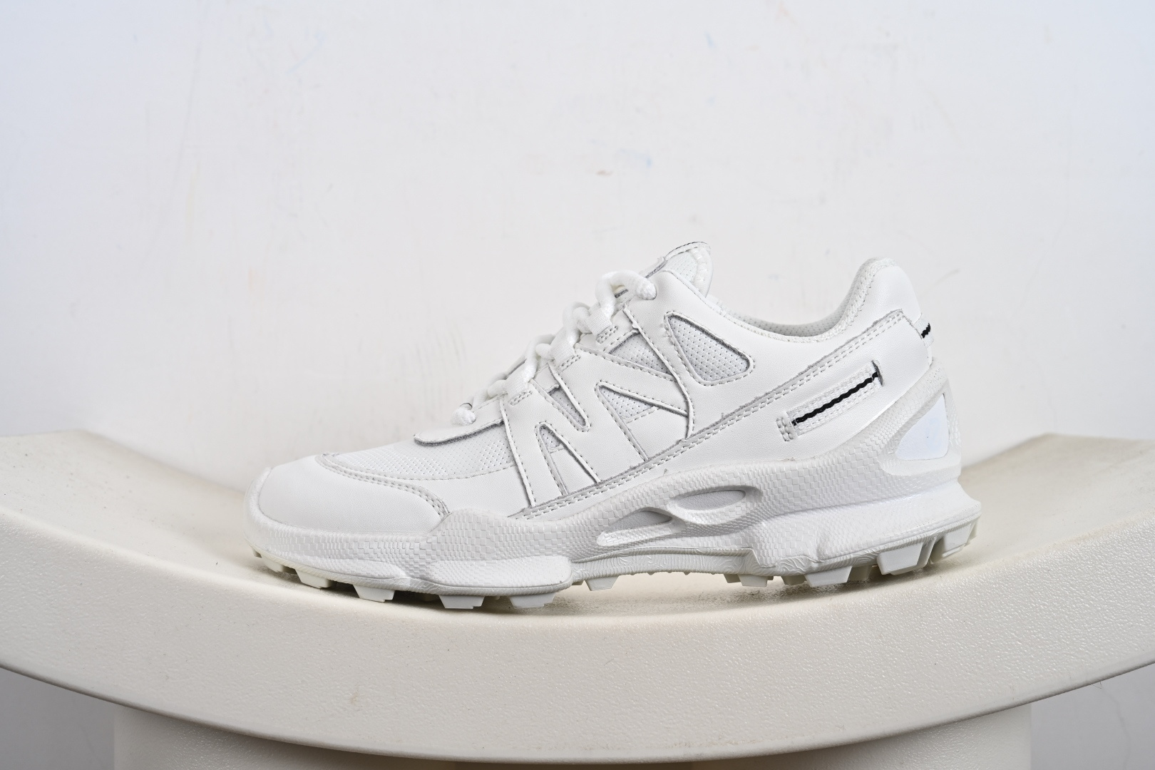 ECCO爱步Men's Sports Running Biom C Leather 健步C系列低帮系带真皮轻量百搭休闲运动鞋 803254