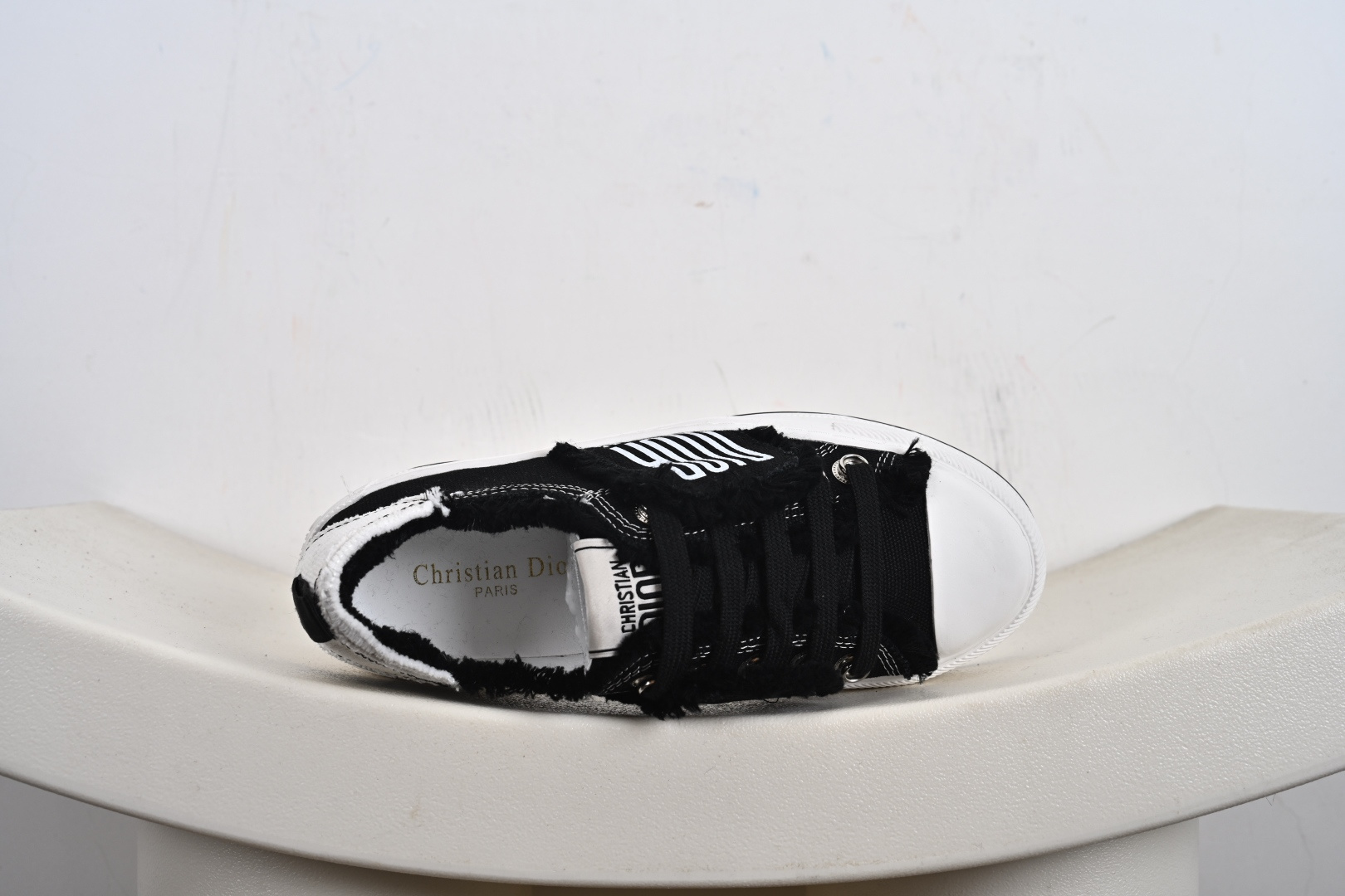 纯原迪奥B33运动鞋2024秋季新品 重新诠释经典的网球鞋