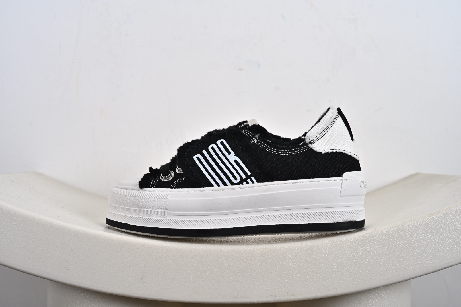 纯原迪奥B33运动鞋2024秋季新品 重新诠释经典的网球鞋