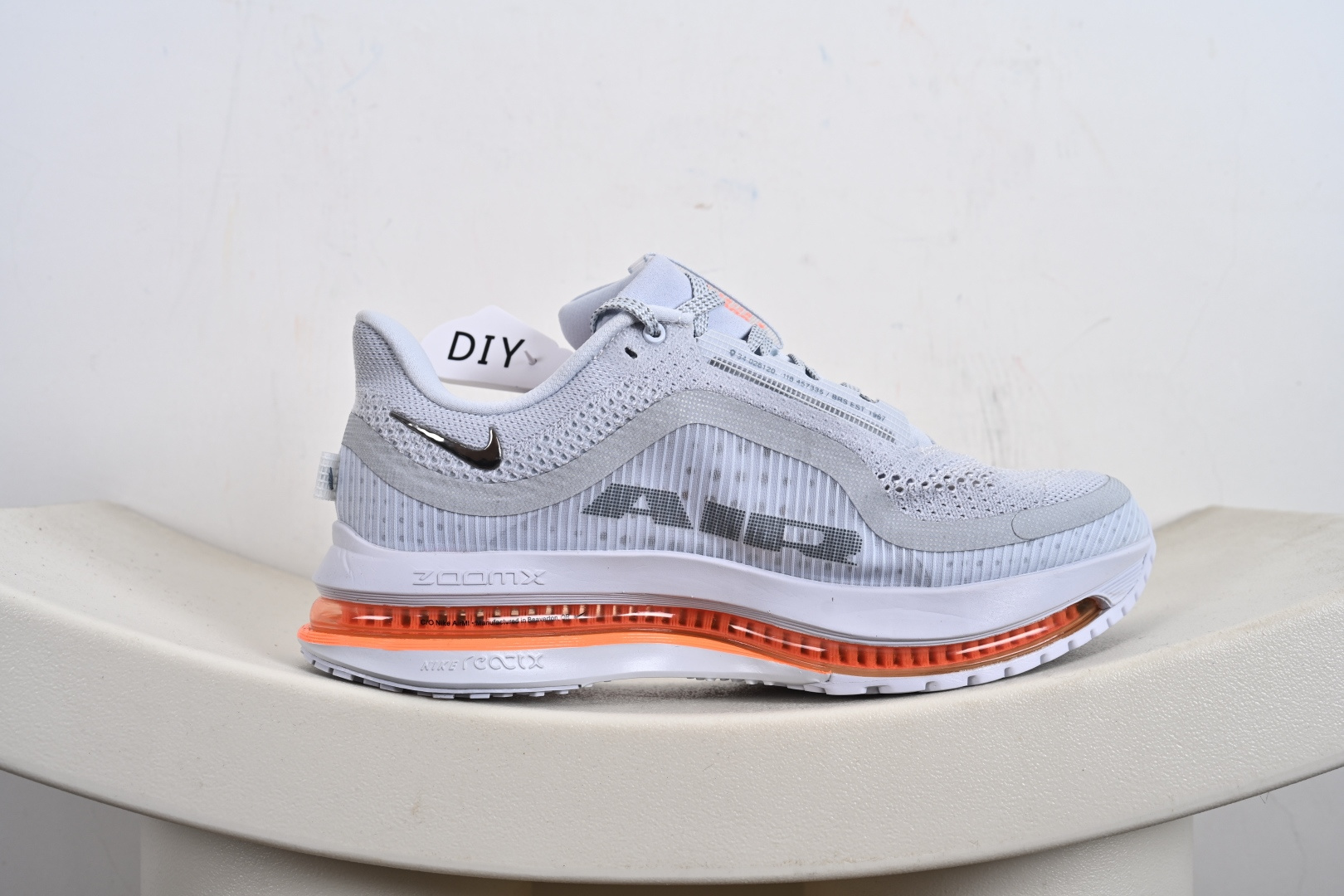 Nike Air Zoom NIKE PEGASUS PREMIUM耐克 新款气垫缓震休闲跑步鞋 HQ2592-002