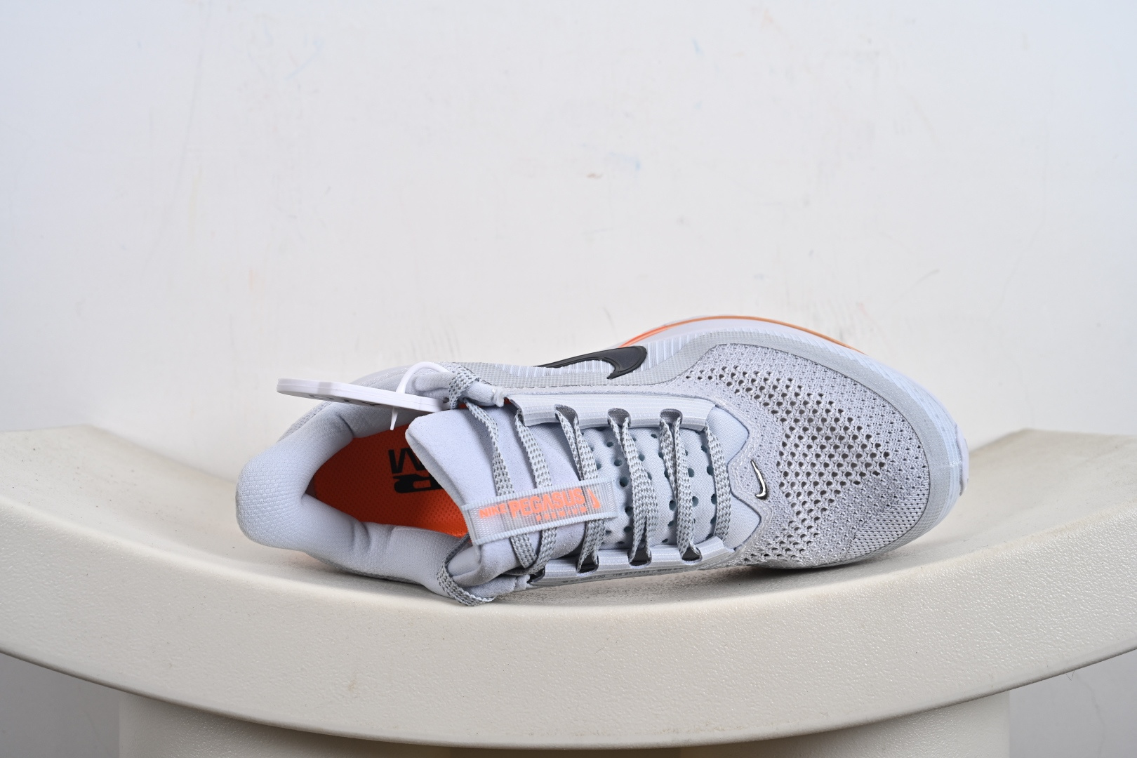 Nike Air Zoom NIKE PEGASUS PREMIUM耐克 新款气垫缓震休闲跑步鞋 HQ2592-002