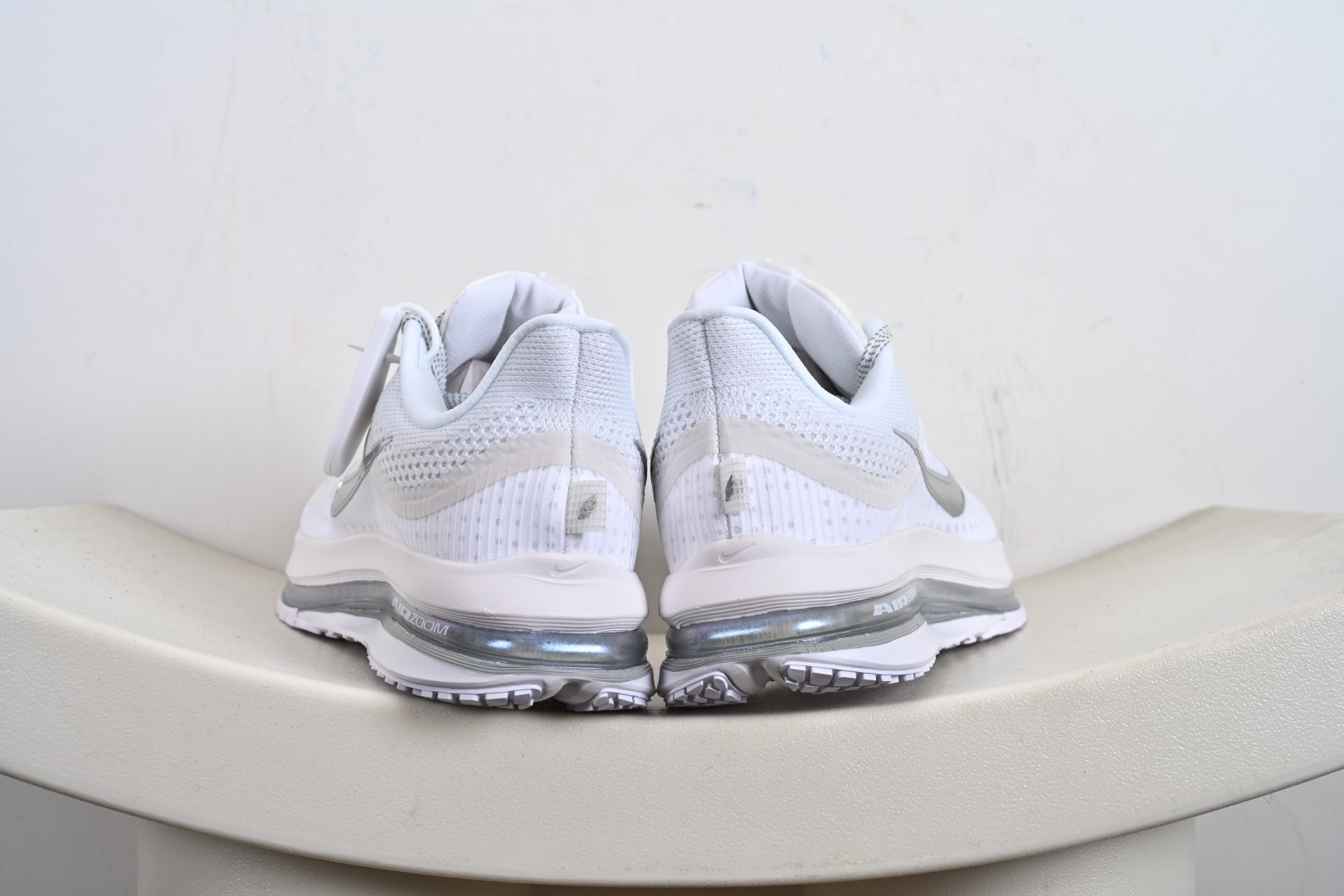 Nike Air Zoom NIKE PEGASUS PREMIUM耐克 新款气垫缓震休闲跑步鞋 HQ2592-002