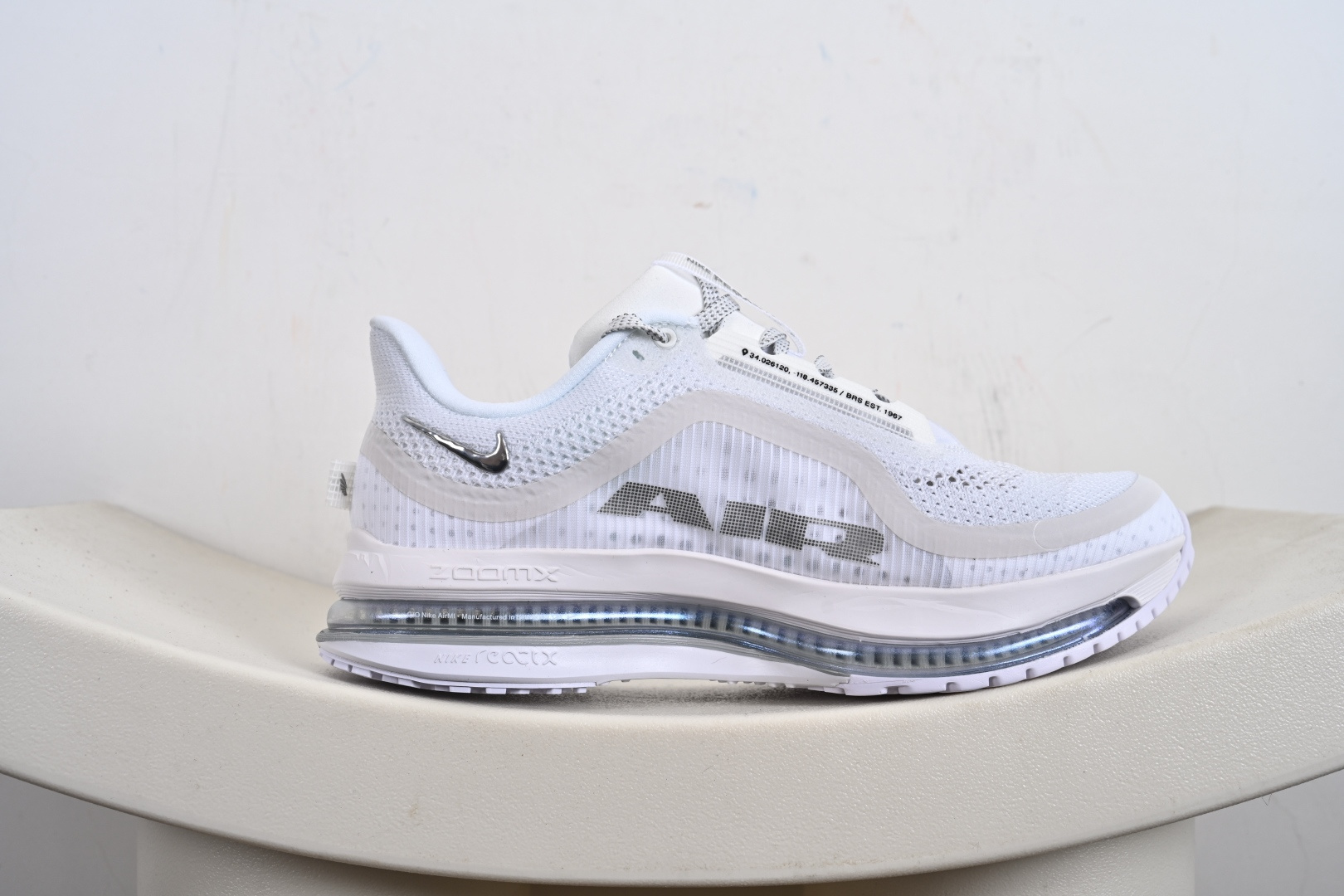 Nike Air Zoom NIKE PEGASUS PREMIUM耐克 新款气垫缓震休闲跑步鞋 HQ2592-002