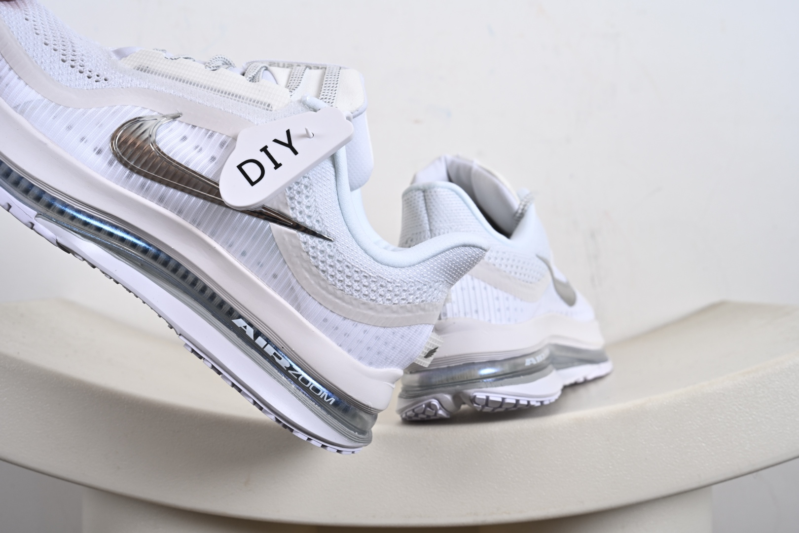 Nike Air Zoom NIKE PEGASUS PREMIUM耐克 新款气垫缓震休闲跑步鞋 HQ2592-002