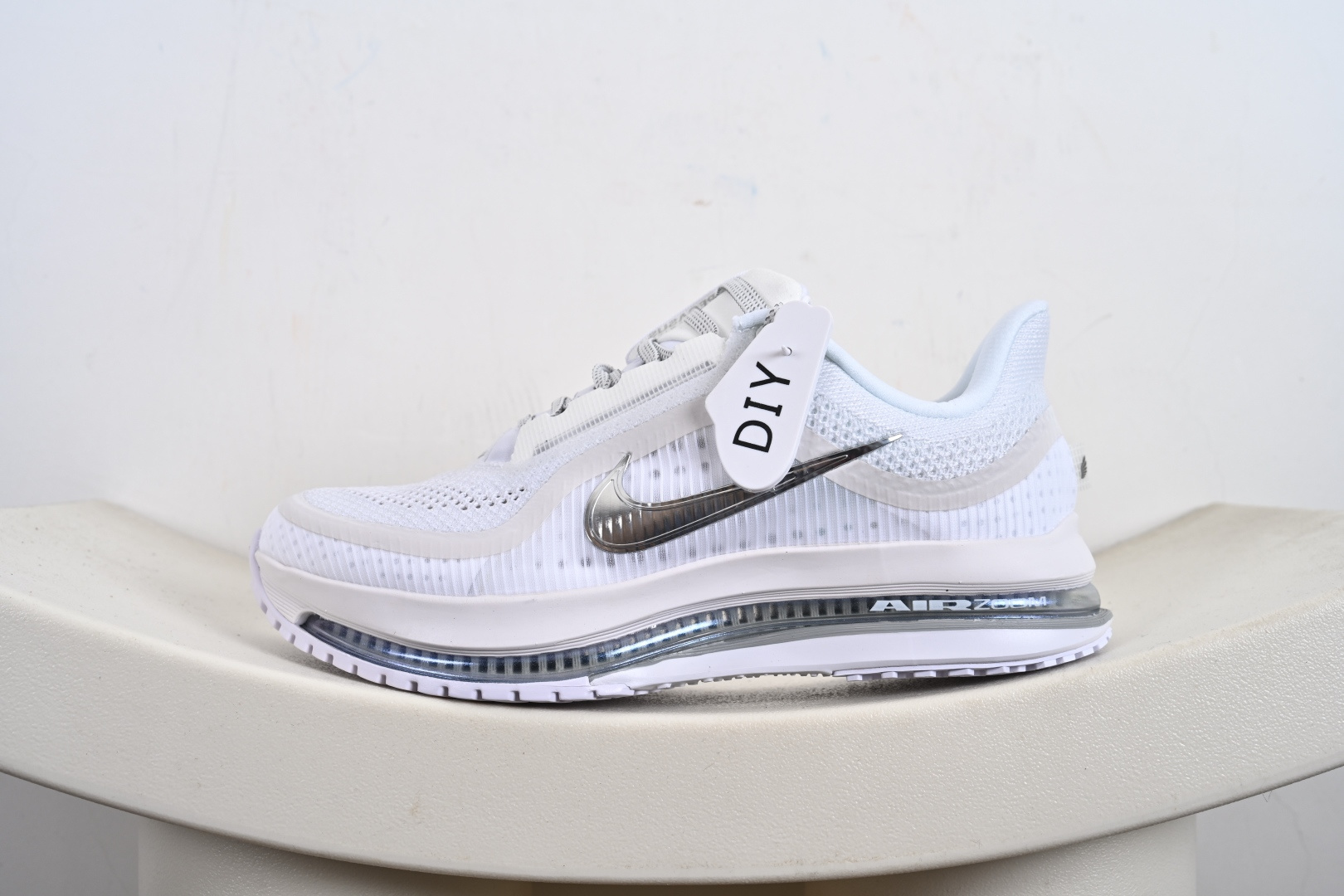 Nike Air Zoom NIKE PEGASUS PREMIUM耐克 新款气垫缓震休闲跑步鞋 HQ2592-002