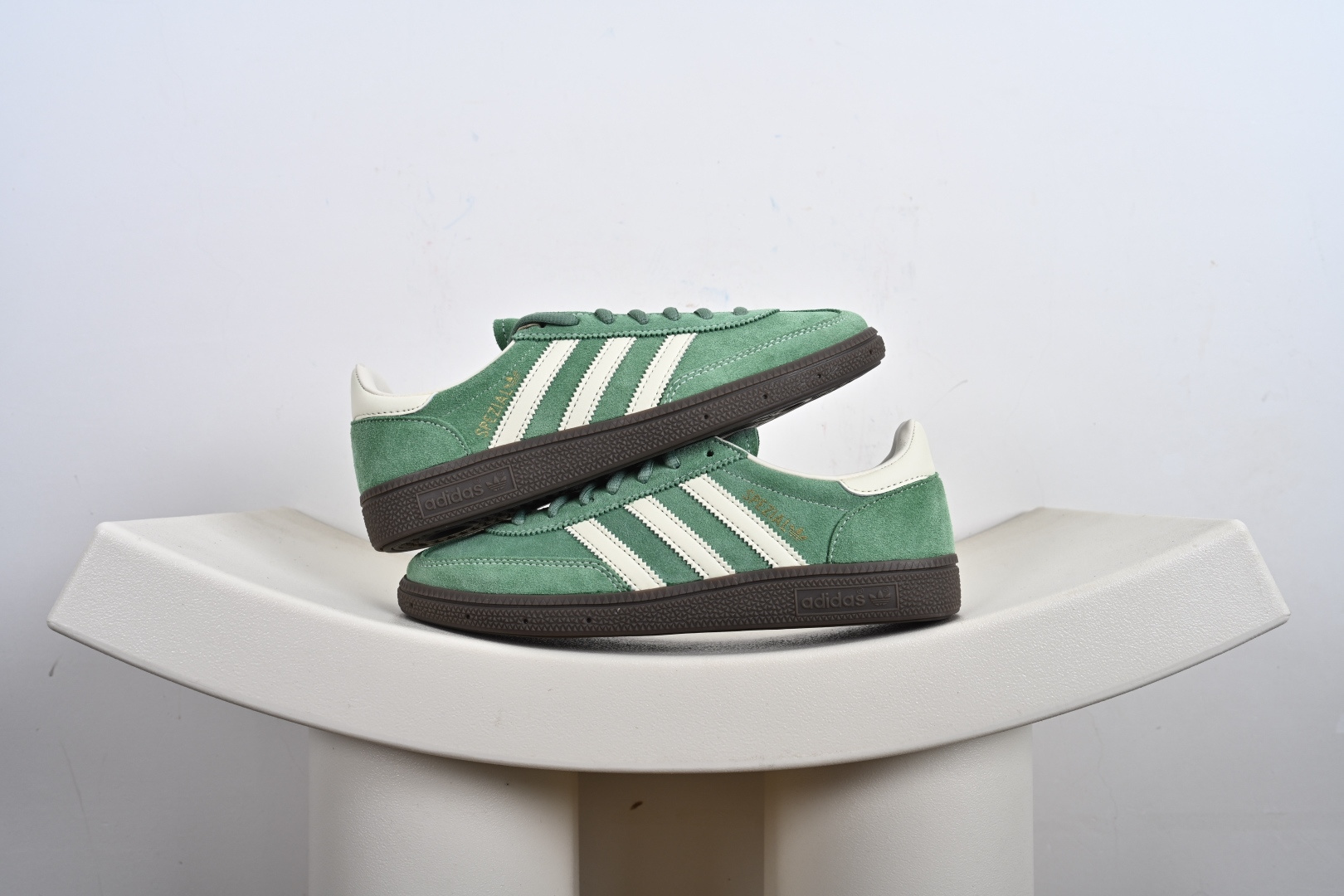 AD Handball Spezial BD7632 DB3021 IG6192 BD7633 FV1227 IF7088 IF6490 IF6562 JR7347 大