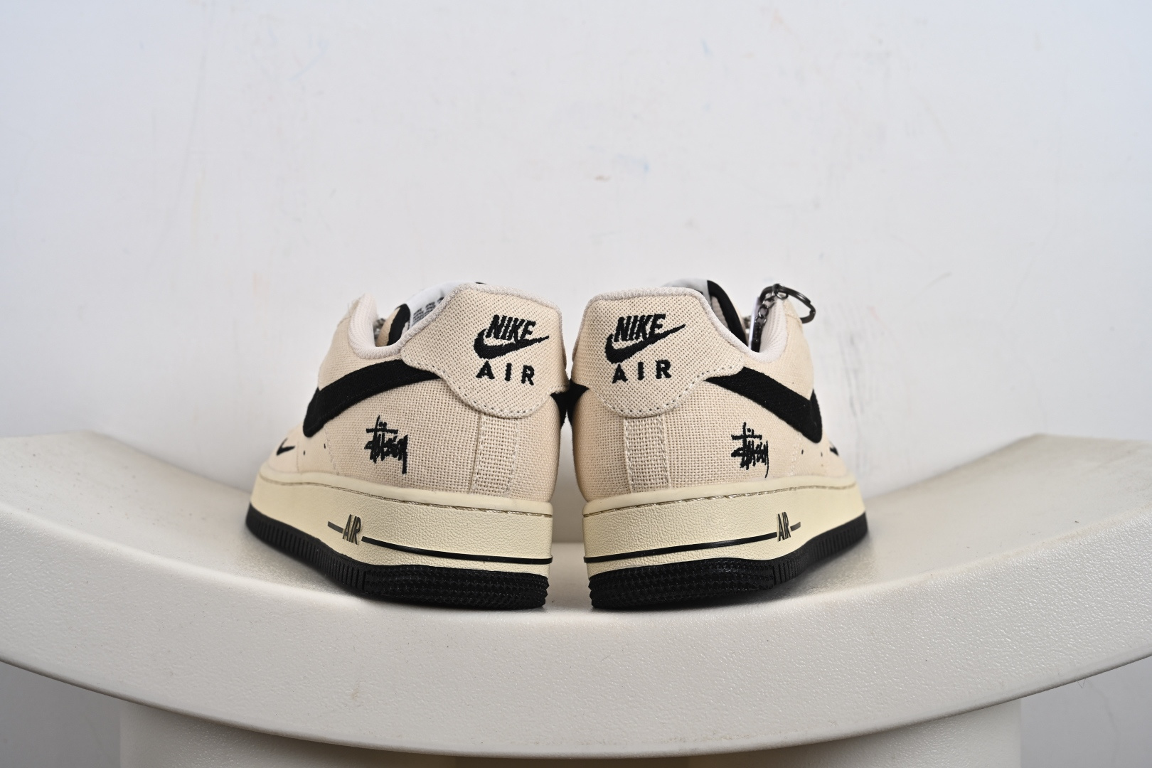 Stussy x Air Force 1 Low 斯图西 x 空军一号 低帮 联名米白黑 XX3168-155