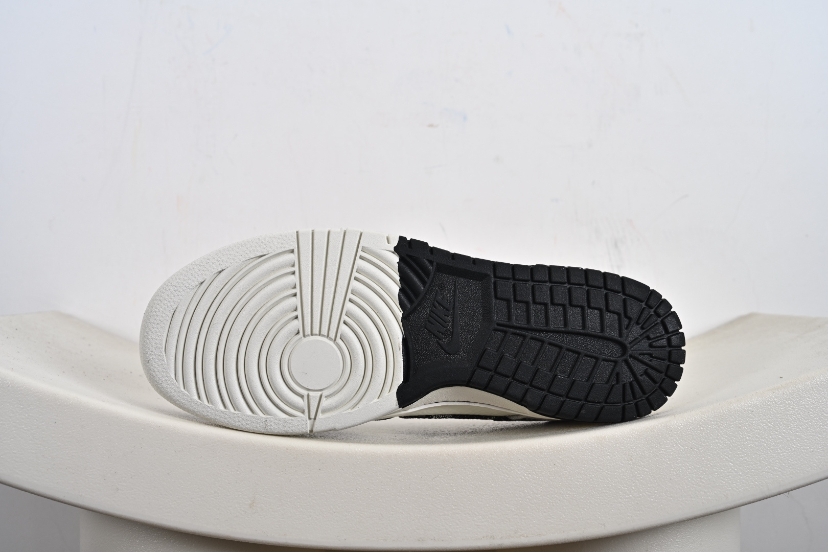 定制版Dunk Low × 高端定制 低帮休闲板鞋 SC0601-473