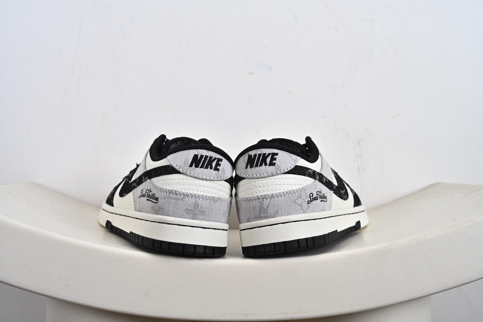 定制版Dunk Low × 高端定制 低帮休闲板鞋 SC0601-473