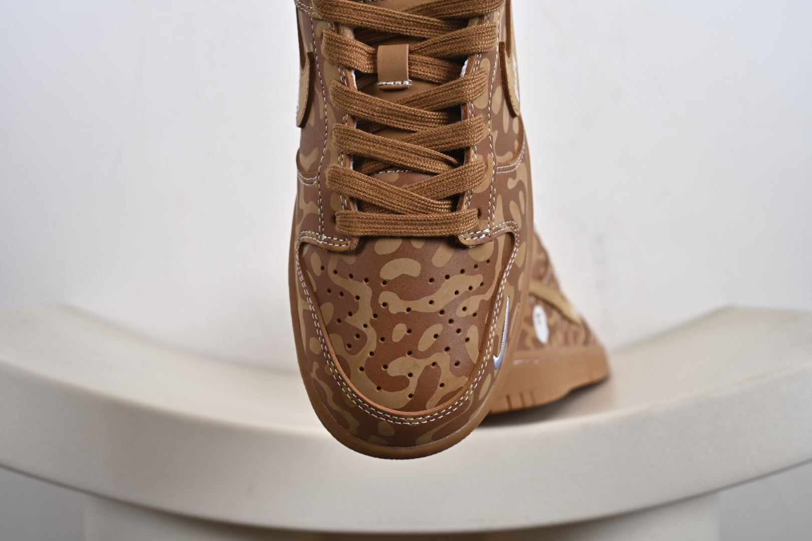 定制版Bape x NK Dunk SB Low Bpae猿人头 x SB 低帮 联名小麦 LW1818-121