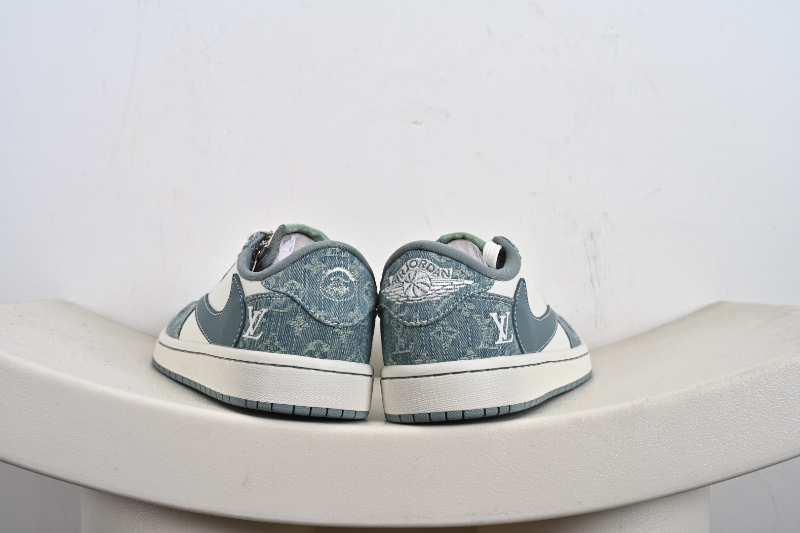 Nike Air Jordan 1 Low 定制配色 LV联名 定制AJ联名-高端定制 低帮复古文化板鞋 SC0601-057