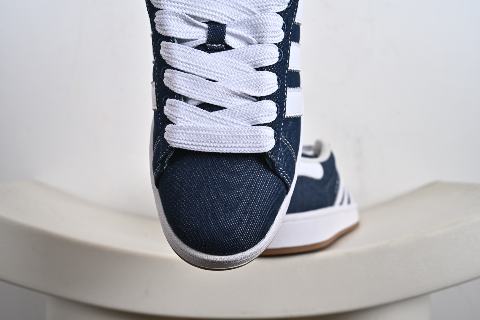 Adidas CAMPUS OOs W 阿迪达斯学院系列 面包风经典复古低帮百搭休闲运动板鞋 JI3163