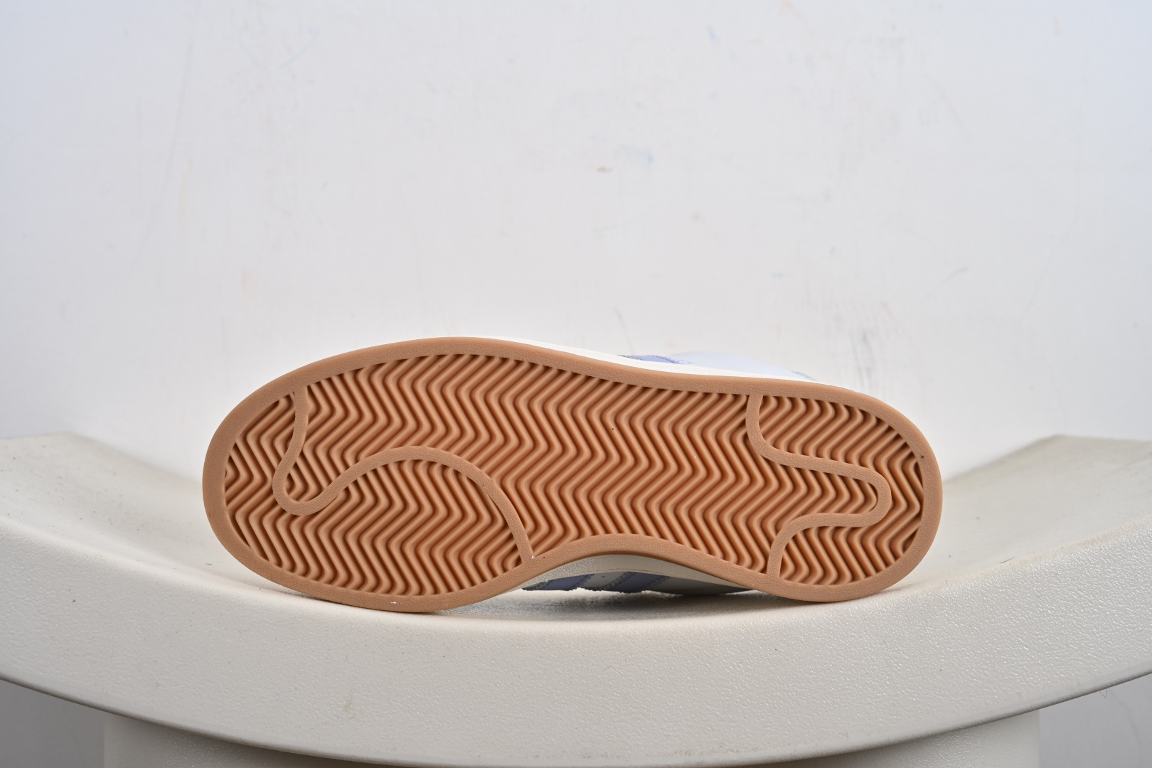 Adidas CAMPUS OOs W 阿迪达斯学院系列 面包风经典复古低帮百搭休闲运动板鞋 JQ7768