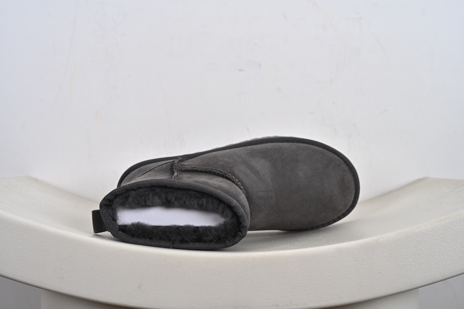 经典款 羊皮毛一体雪地靴 1002072