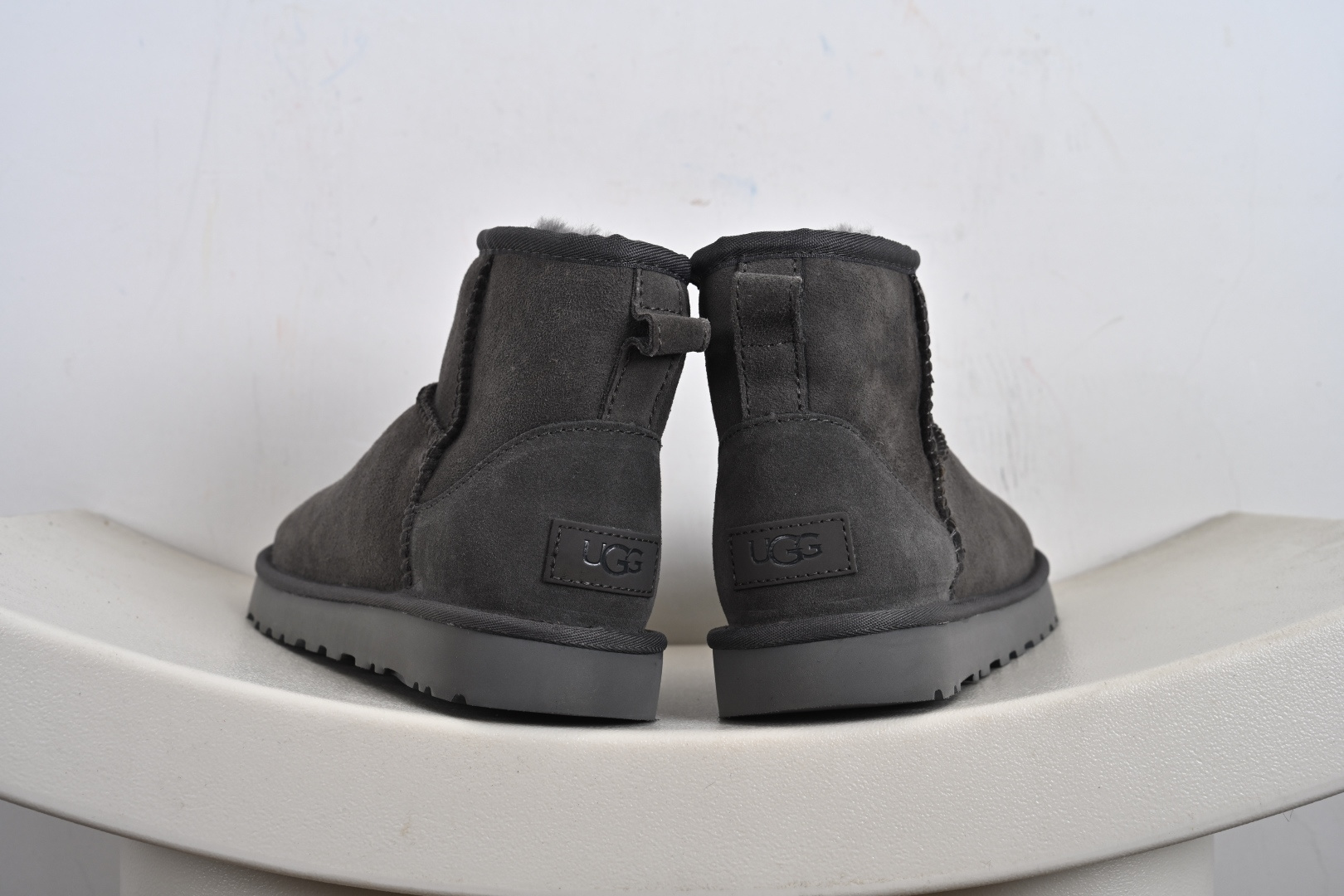 经典款 羊皮毛一体雪地靴 1002072