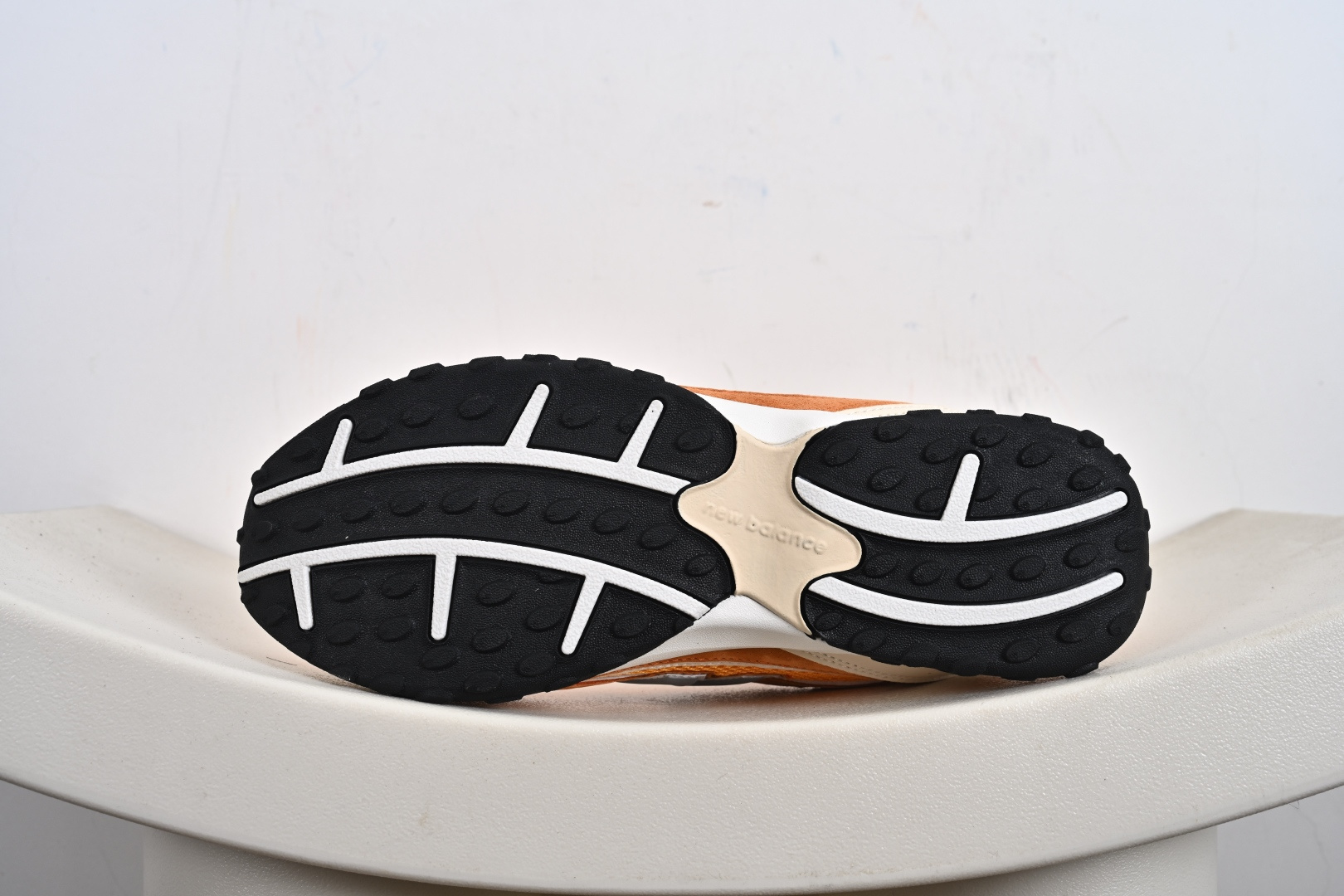 New Balance 204L系列 新百伦 薄底鞋 薄底皮质鞋带德训系 减震耐磨包裹性支撑轻便 低帮 生活休闲鞋 U204LMMA U204LKTI