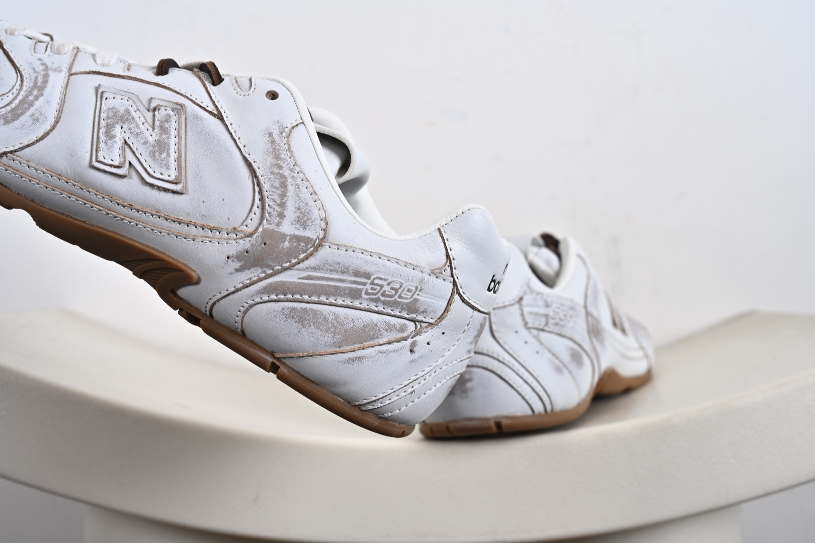 MiuMiu缪缪 x New Balance NB530 情侣款 休闲 运动鞋 阿甘鞋 德训鞋