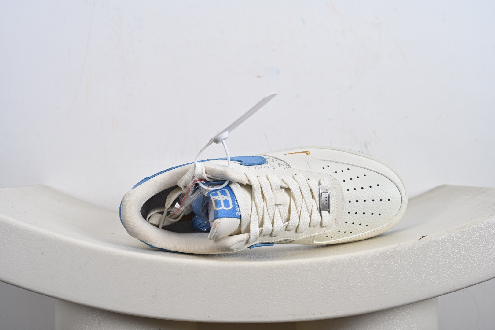 240 NK Air Force 1'07 Low 巴黎世家联名 白蓝金 空军一号低帮休闲板鞋 YF9511-803