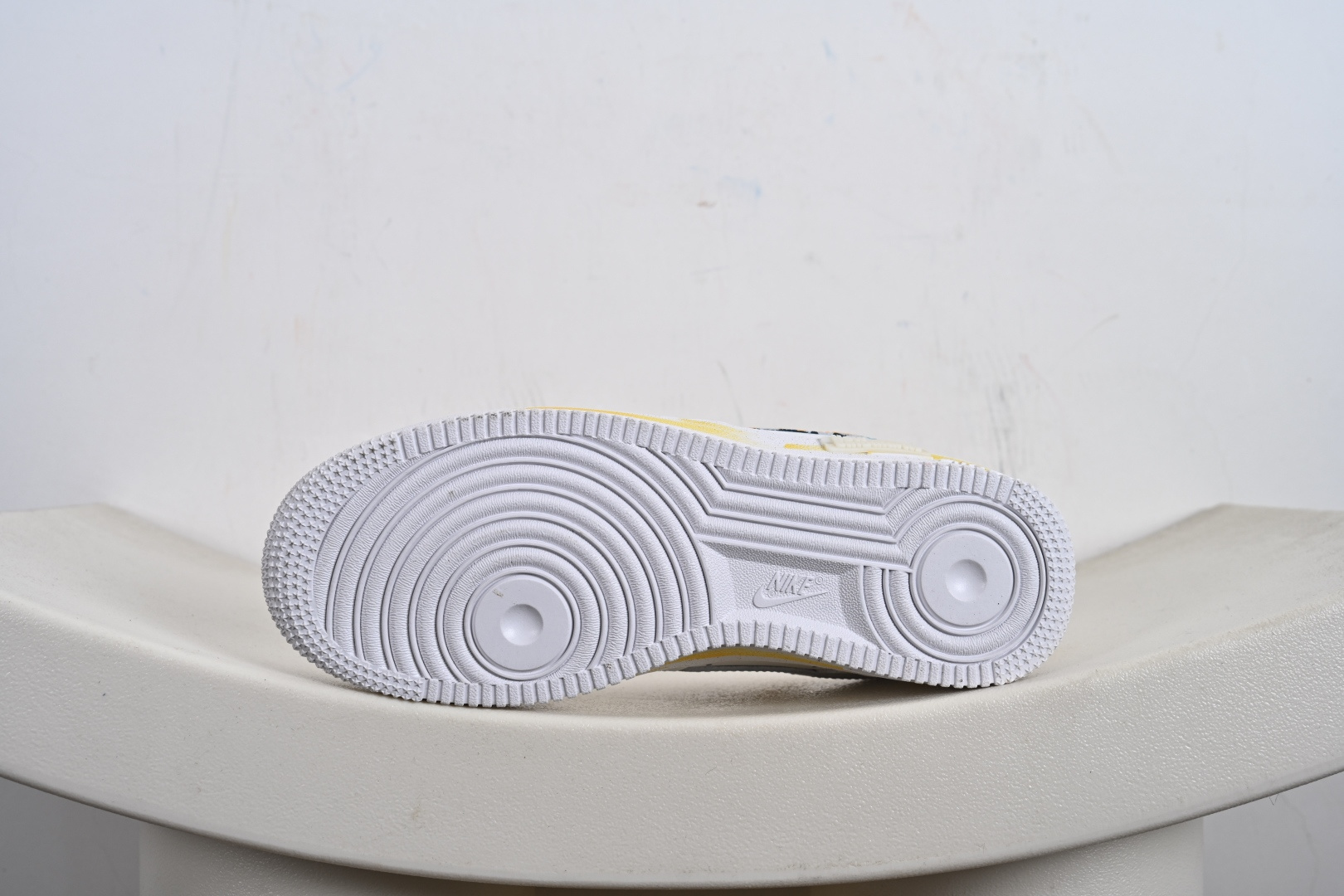 NIke Air Force 1 '07 Low 空军一号低帮 运动鞋 休闲鞋 23-822