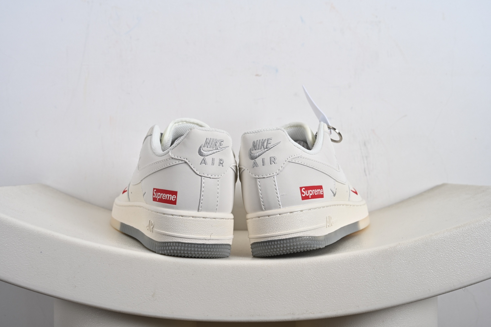 240 NIke Air Force 1 '07 Low 空军一号低帮 运动鞋 休闲鞋 XX3168-178-Chinese UA Cheap High Quatity Brand Clothes Bags handbags Sneakers wholesale wholesaler seller from China Factory suppliers Fashion Clothing Shoes best Quality Beautiful Price 240 NIke Air Force 1 '07 Low 空军一号低帮 运动鞋 休闲鞋 XX3168-178
