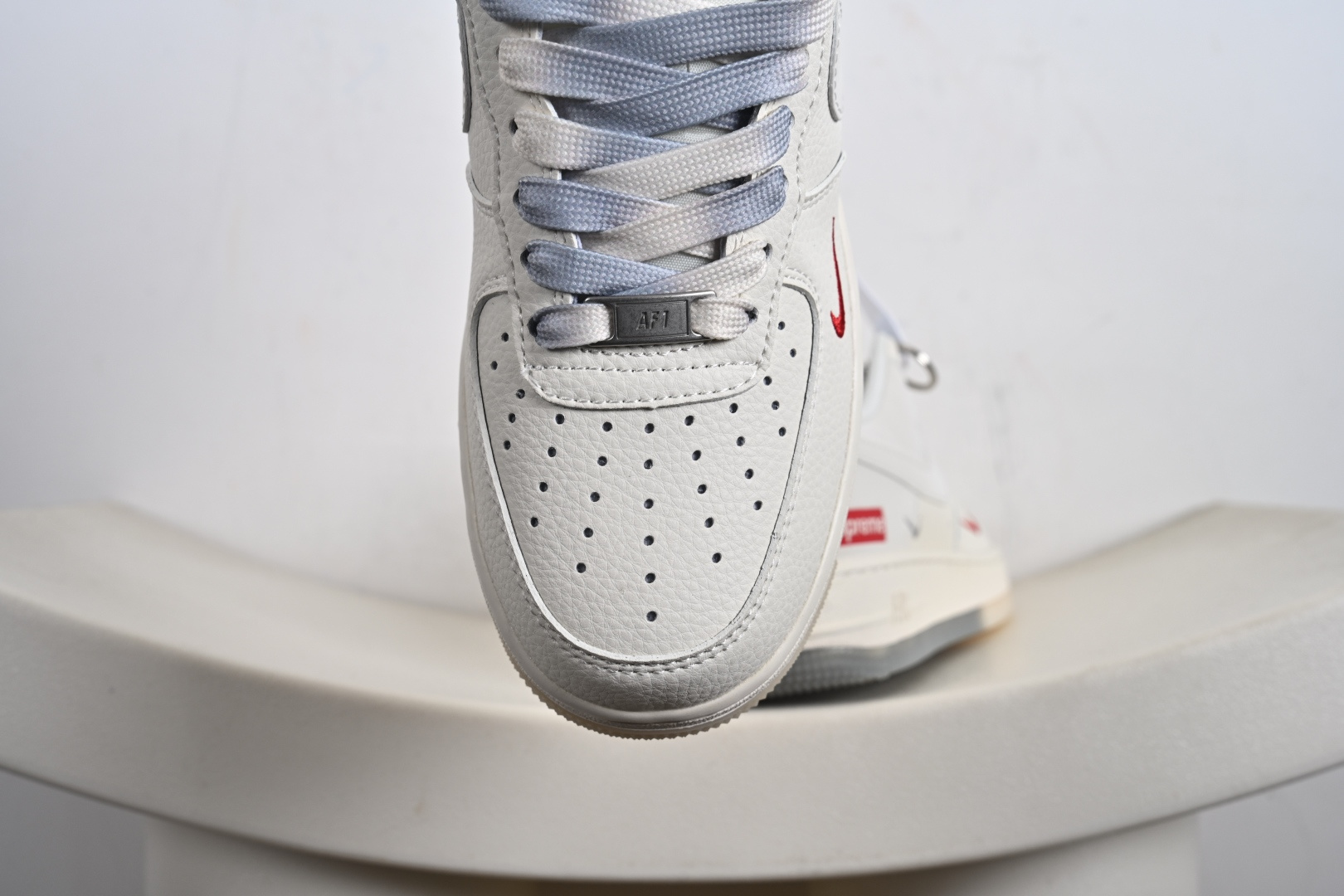 240 NIke Air Force 1 '07 Low 空军一号低帮 运动鞋 休闲鞋 XX3168-178-Chinese UA Cheap High Quatity Brand Clothes Bags handbags Sneakers wholesale wholesaler seller from China Factory suppliers Fashion Clothing Shoes best Quality Beautiful Price 240 NIke Air Force 1 '07 Low 空军一号低帮 运动鞋 休闲鞋 XX3168-178