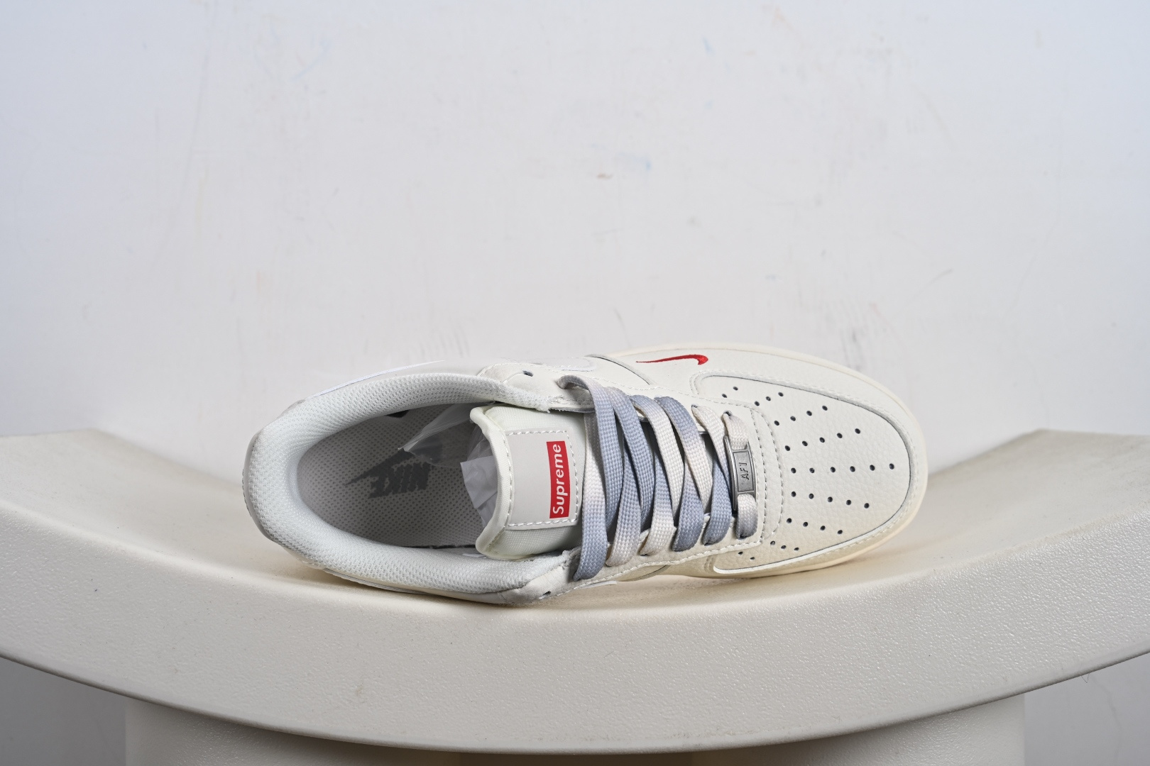 240 NIke Air Force 1 '07 Low 空军一号低帮 运动鞋 休闲鞋 XX3168-178-Chinese UA Cheap High Quatity Brand Clothes Bags handbags Sneakers wholesale wholesaler seller from China Factory suppliers Fashion Clothing Shoes best Quality Beautiful Price 240 NIke Air Force 1 '07 Low 空军一号低帮 运动鞋 休闲鞋 XX3168-178