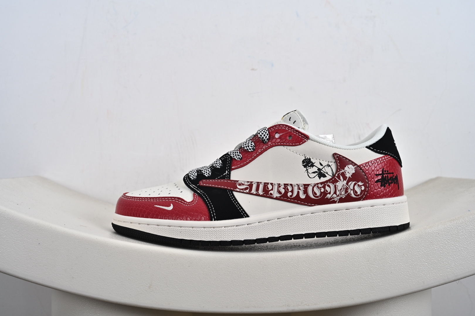 高端定制Air Jordan 1 Low AJ1 乔1 倒钩联名款 低帮复古篮球鞋 HS8068-060