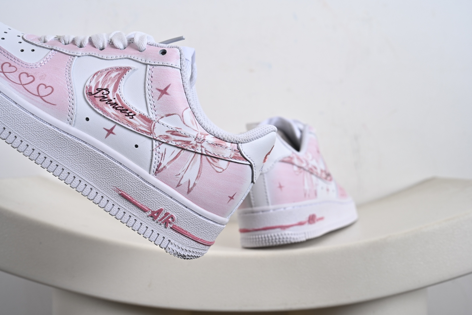 Nike Air Force 1'07 Low 蝴蝶结 白粉 空军一号低帮休闲板鞋 ZH0316-116