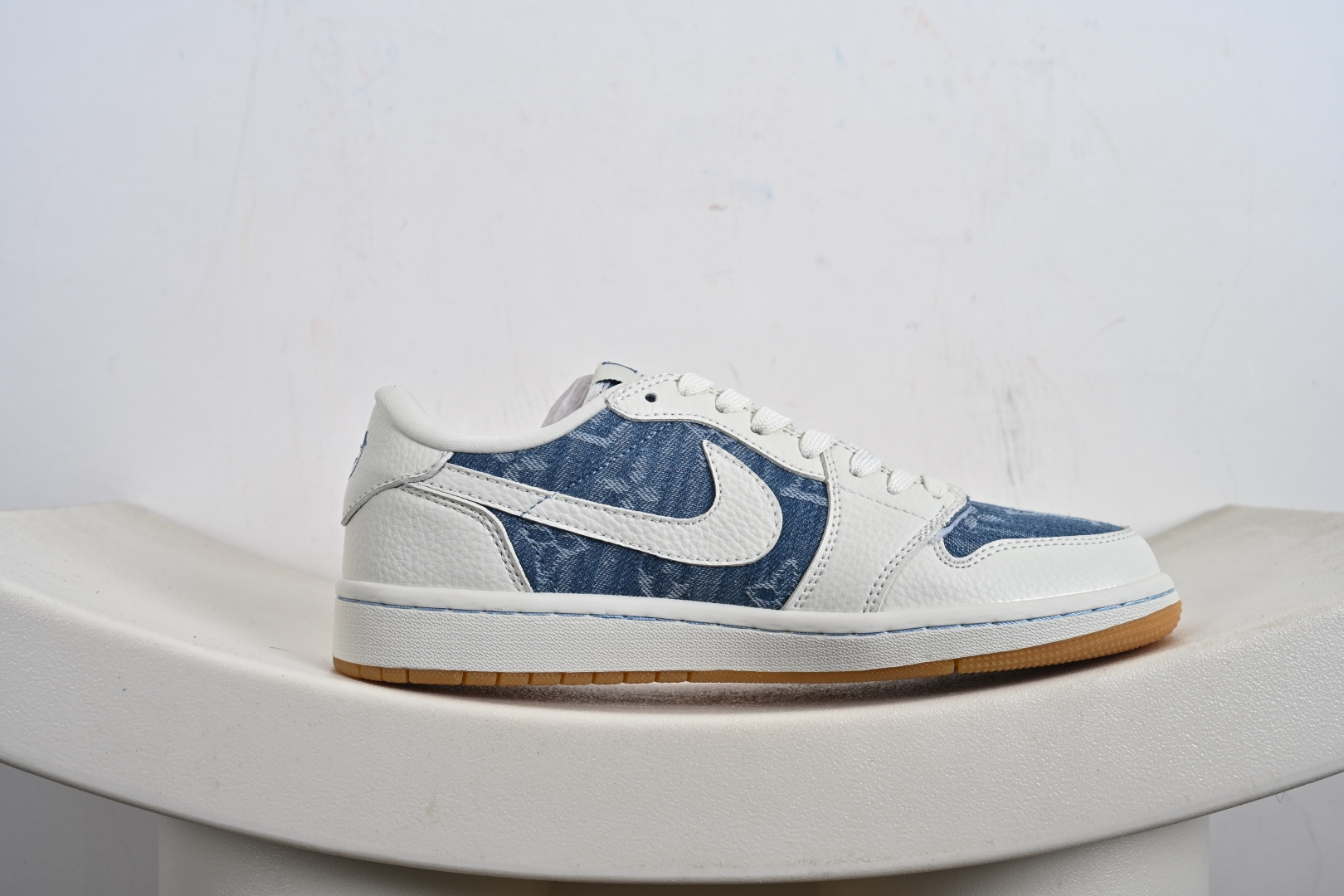 Travis Scott x Fragment Design x Air Jordan 1 Low SP AJ1 乔1 LV联名 白蓝牛仔 低帮文化休闲板鞋 SC0601-053