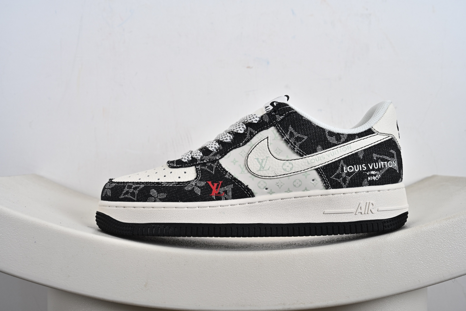 Nike Air Force 1 '07 Low “LV联名——牛仔米黑缝线”空军一号 低帮 运动鞋 MZ9588-815
