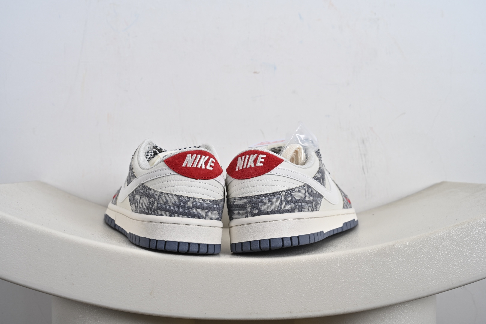 NK SB Dunk Low“迪*灰花纹” 周年高端定制 低帮休闲板鞋 CS1688-122