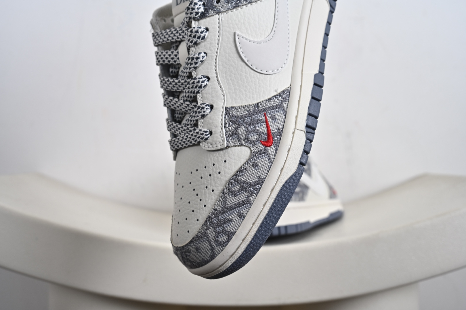 NK SB Dunk Low“迪*灰花纹” 周年高端定制 低帮休闲板鞋 CS1688-122