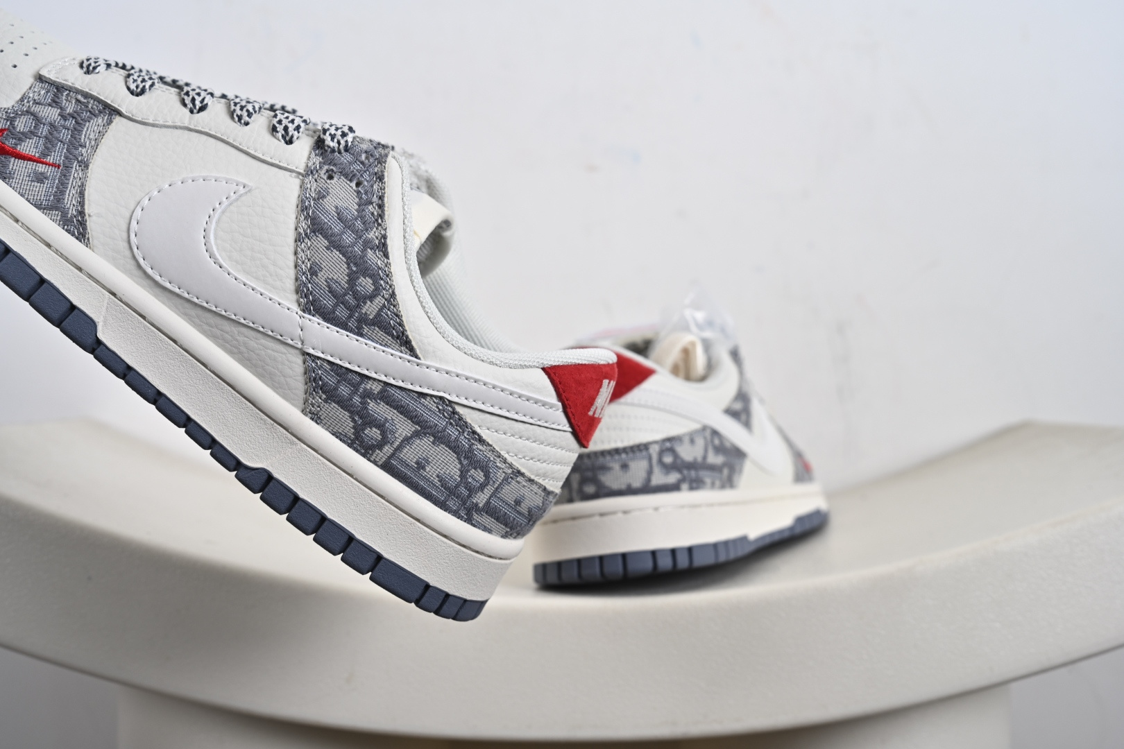 NK SB Dunk Low“迪*灰花纹” 周年高端定制 低帮休闲板鞋 CS1688-122