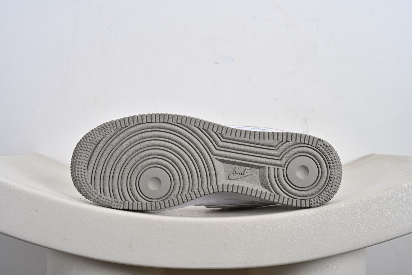 NIke Air Force 1 '07 Low “古驰联名——米灰牛仔夜光”空军一号 低帮 运动鞋 休闲鞋 XX3168-197